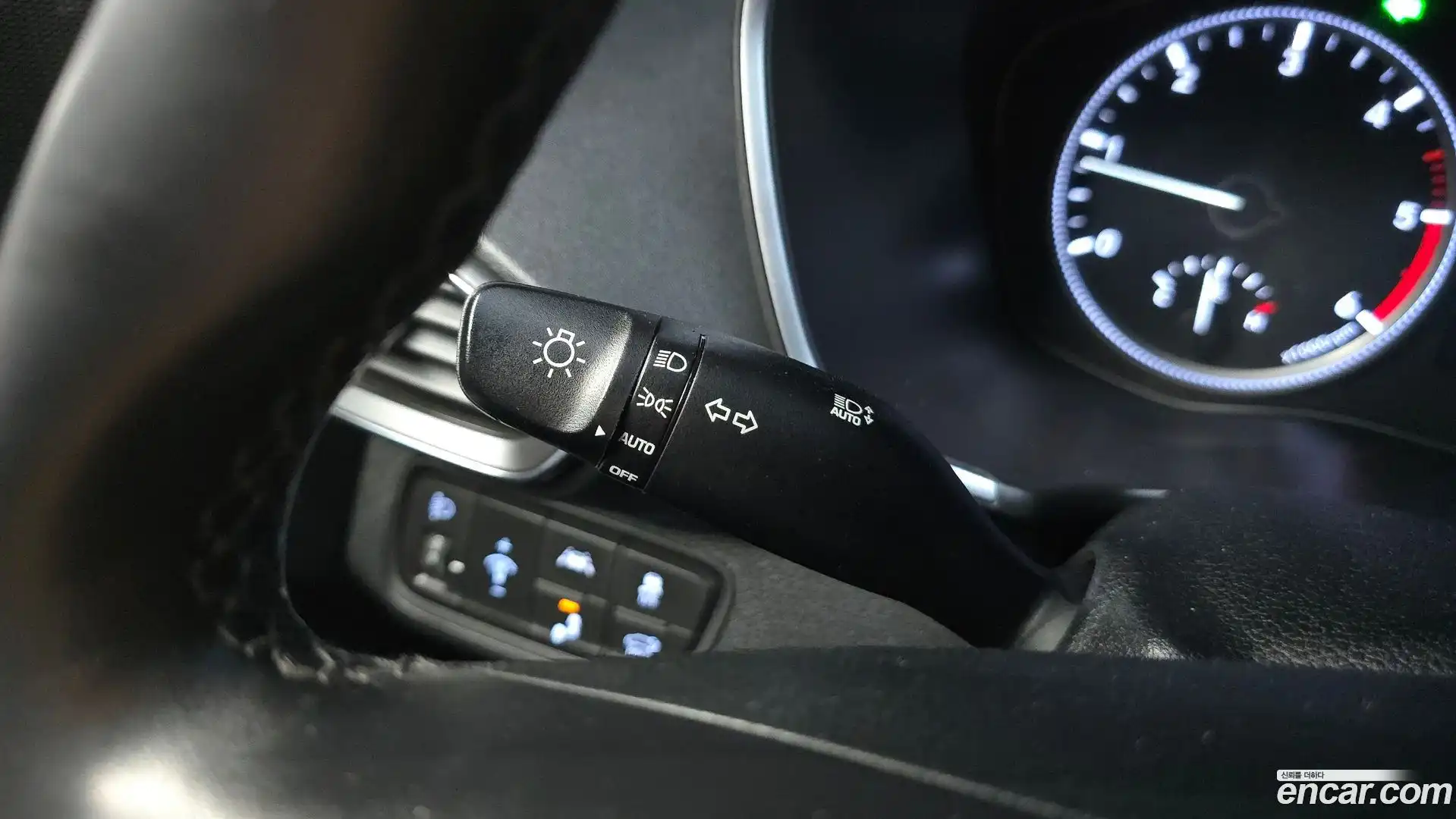 Santafe Hyundai 2018.9-OPTION-043