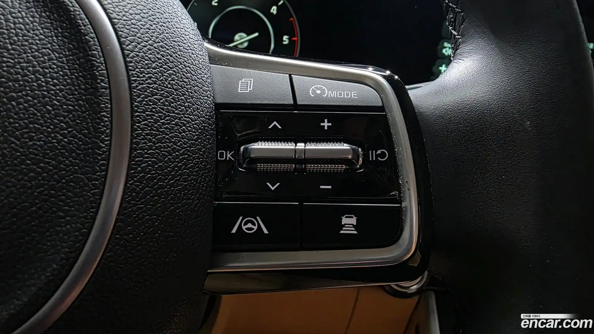 Canival Kia 2021.6-OPTION-020