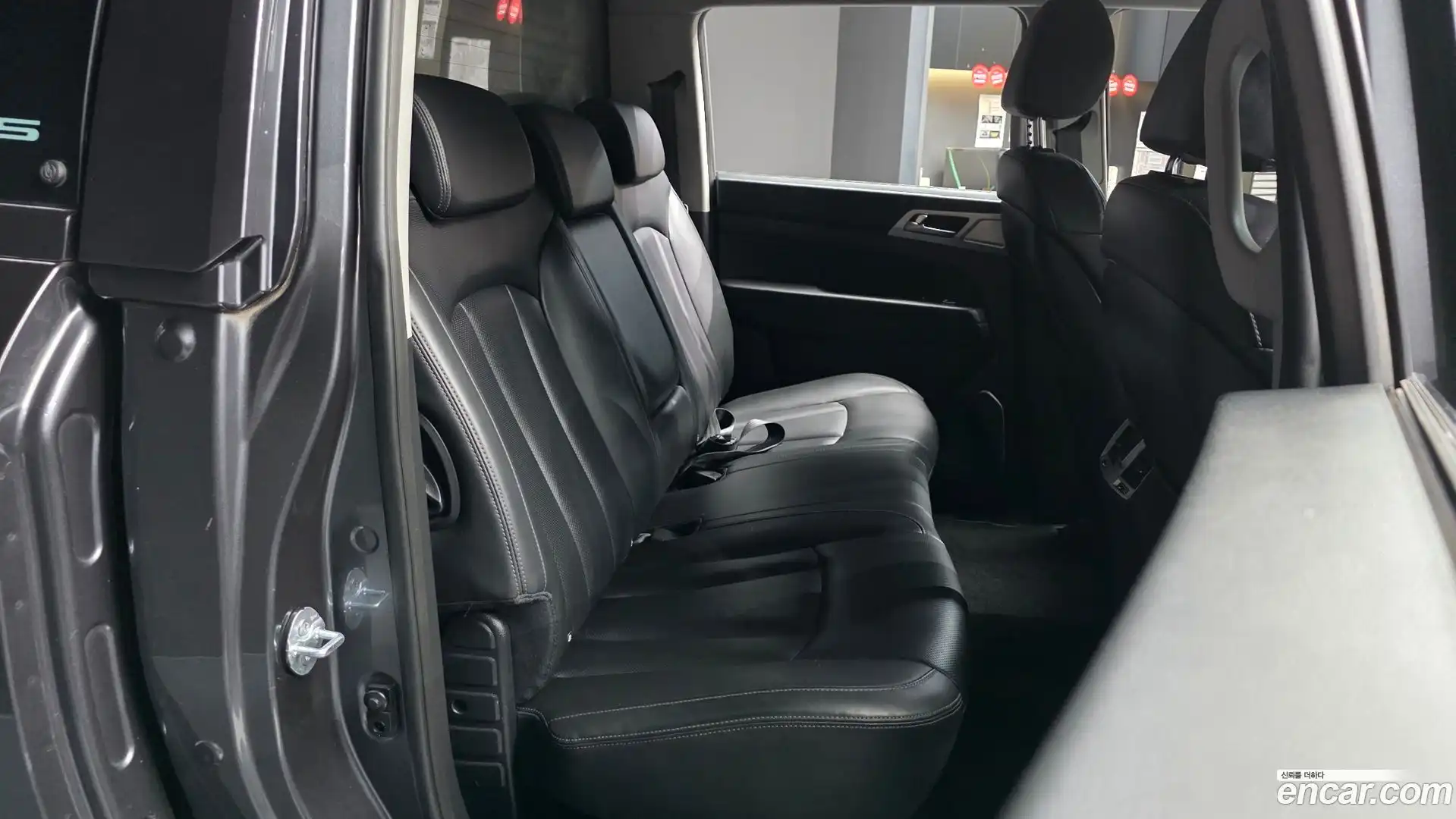 Rexton KG Mobility 2019.5-OPTION-016