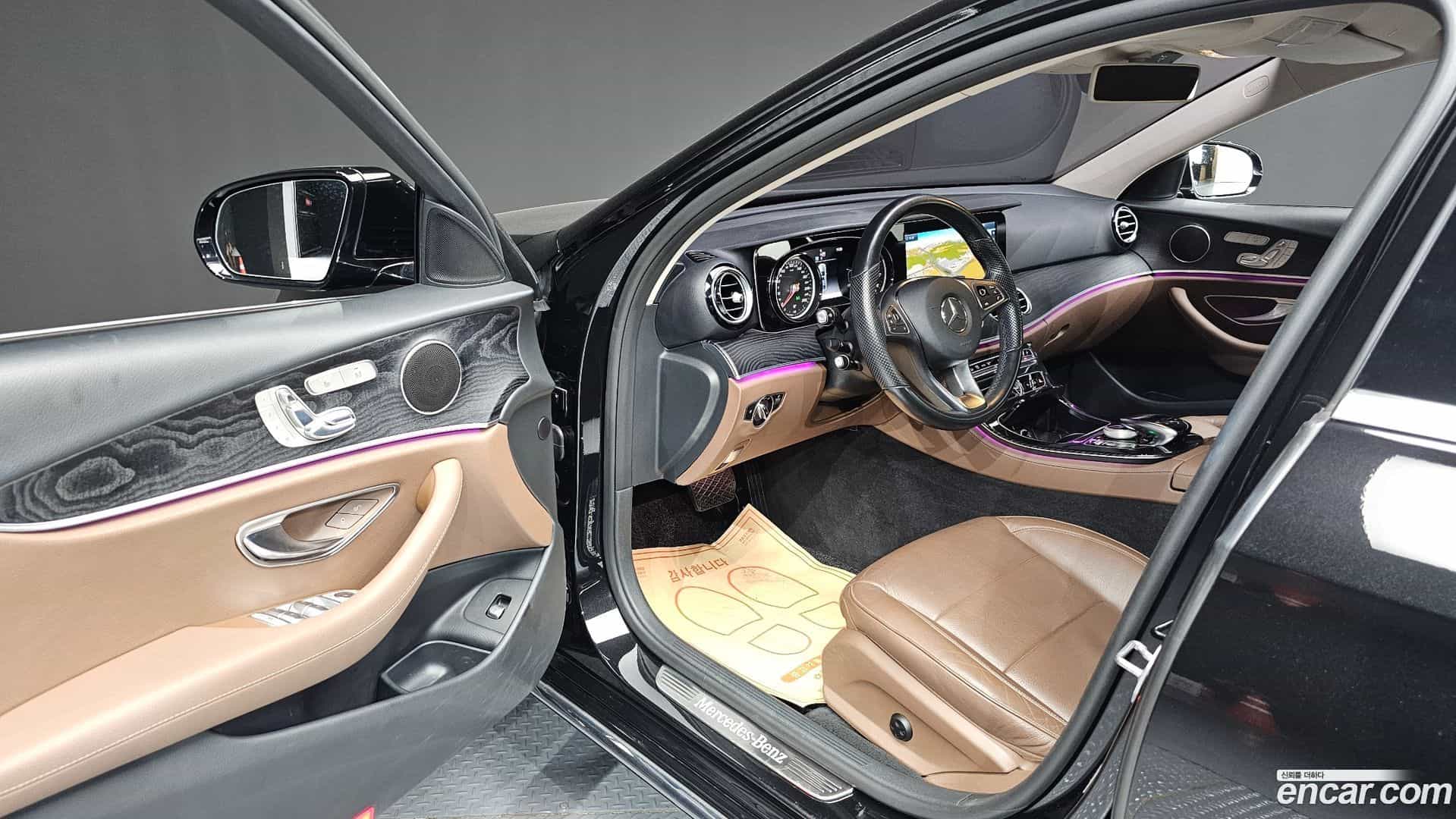 E-Class Mercedes-Benz 2017.6-INNER-010