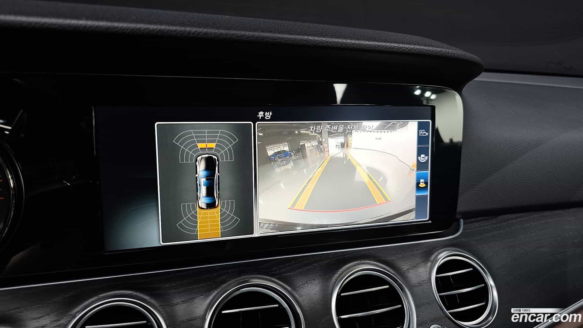 E-Class Mercedes-Benz 2017.6-OPTION-021