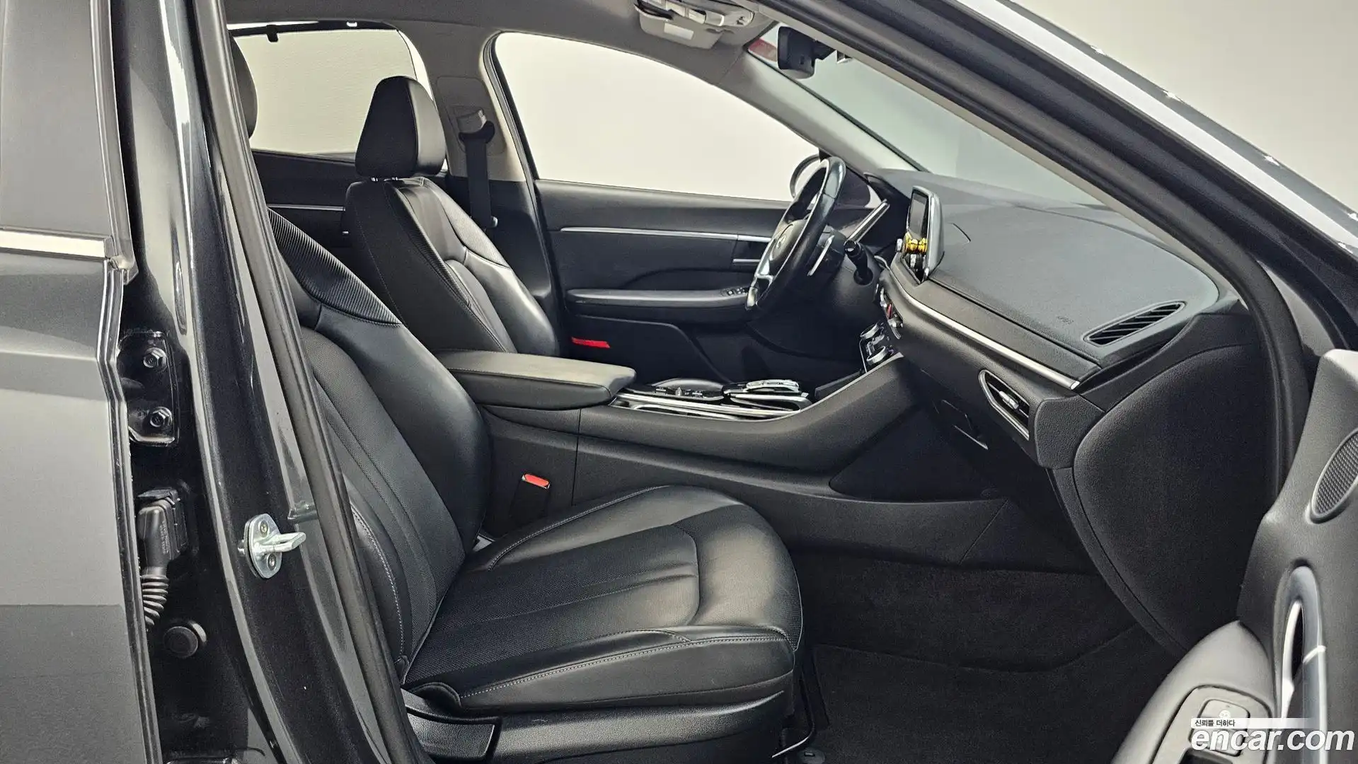 Sonata Hyundai 2019.5-OPTION-015