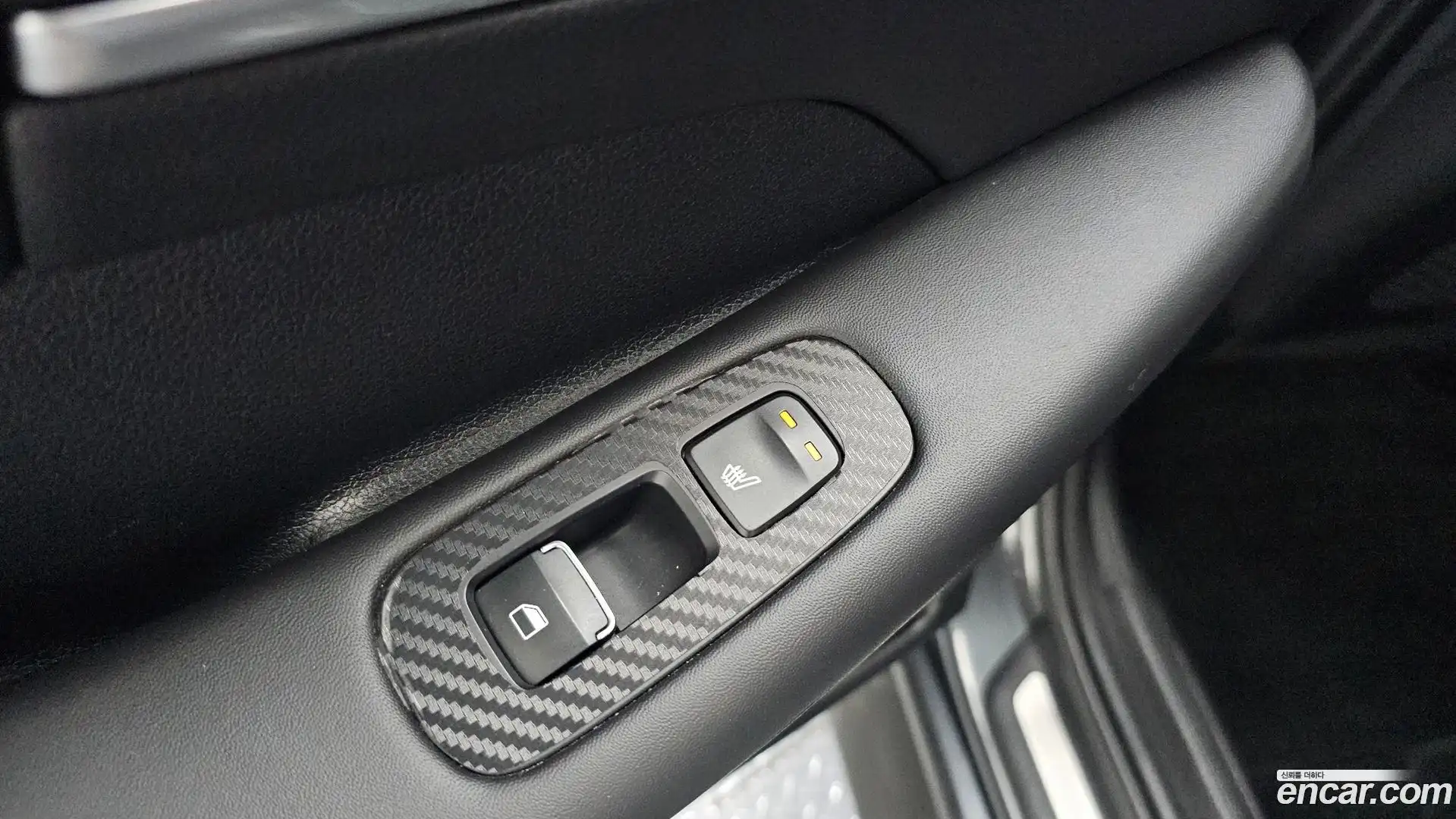 Sonata Hyundai 2019.5-OPTION-023