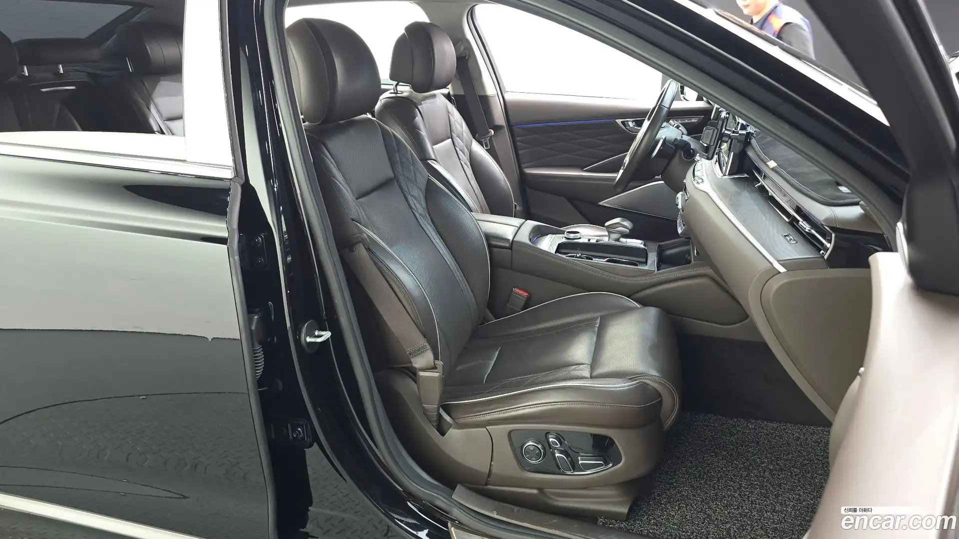 K9 Kia 2018.3-INNER-036