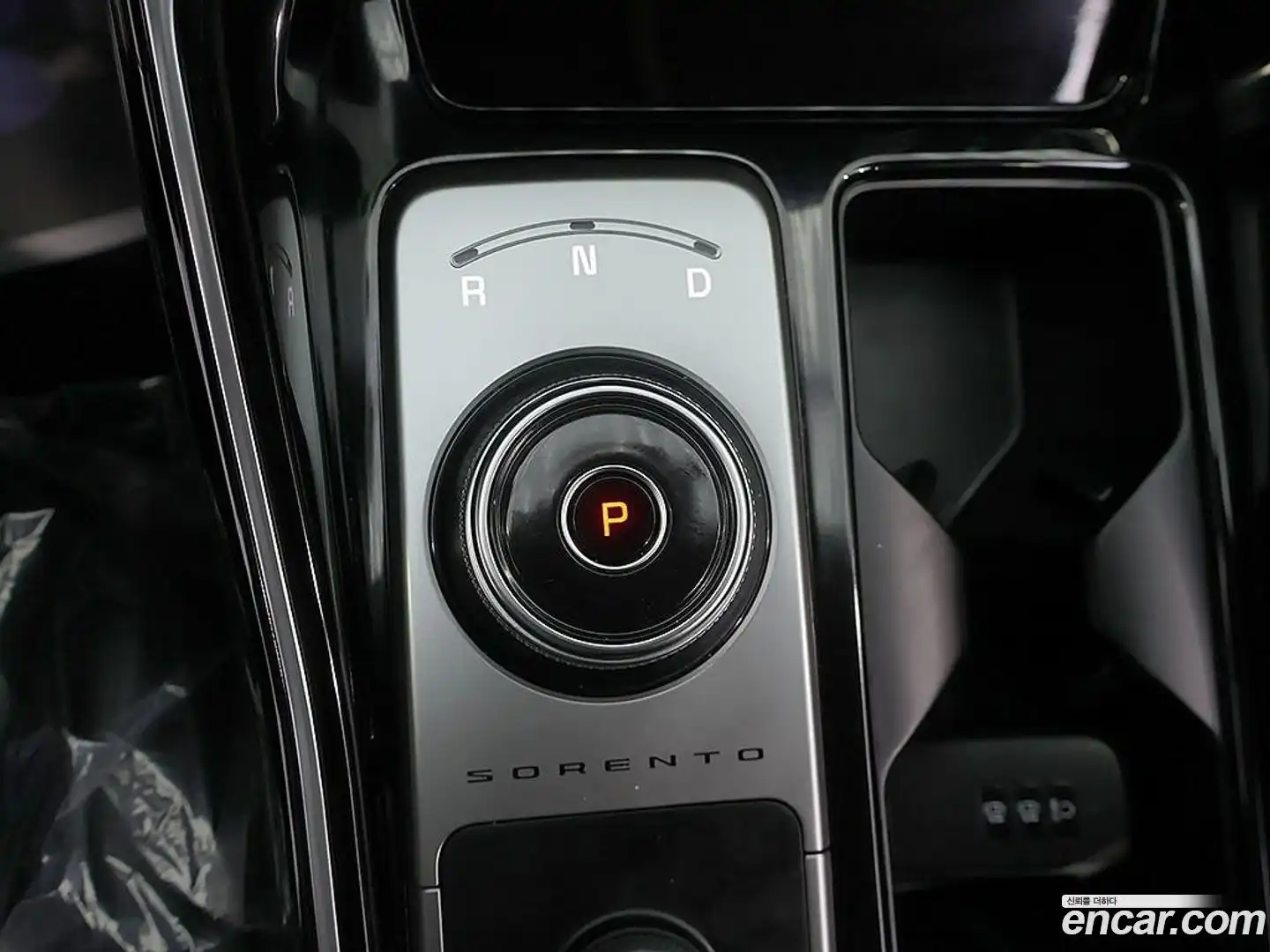 Sorento Kia 2021.6-INNER-010