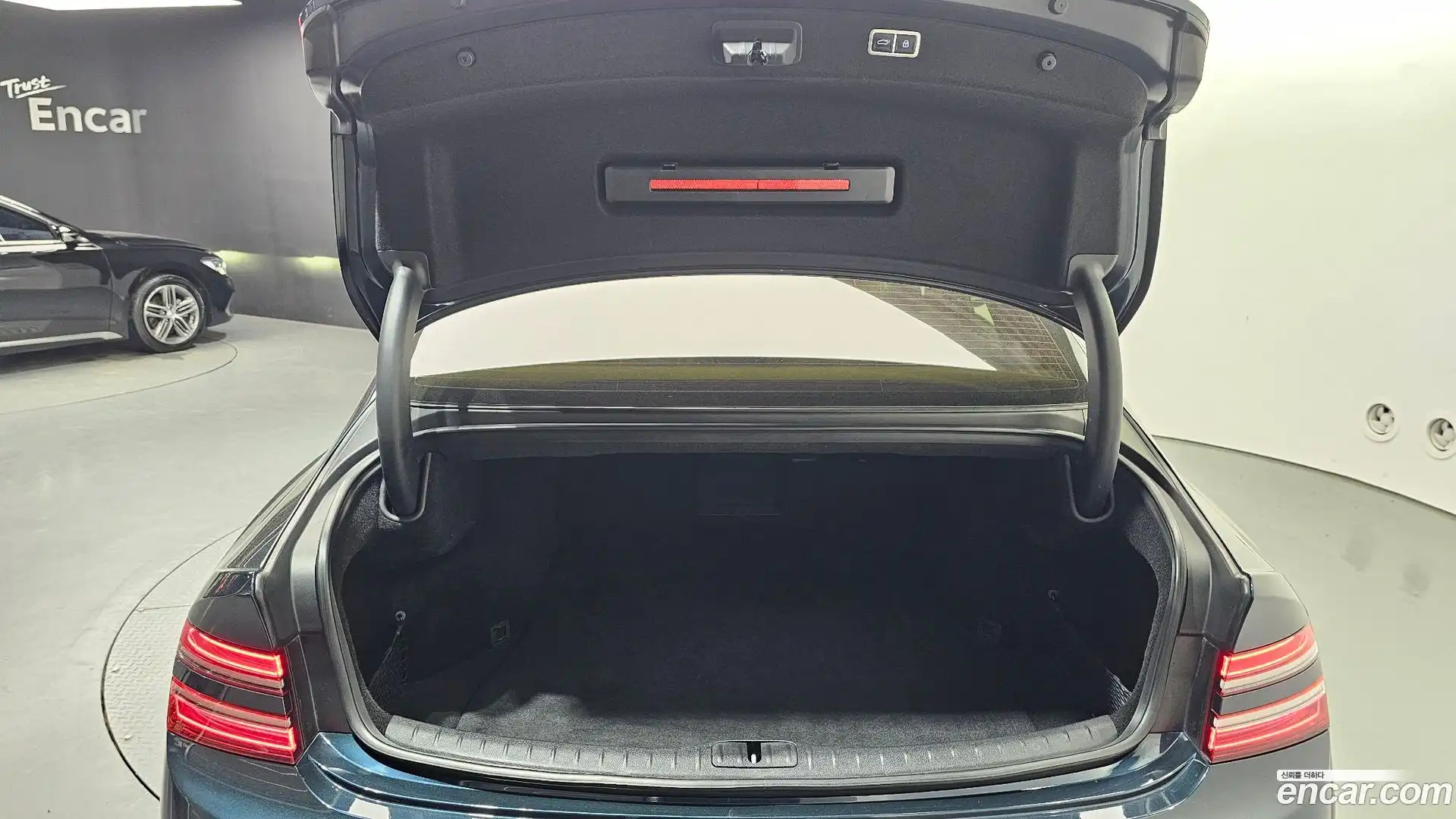 G80 Genesis 2023.8-OPTION-024