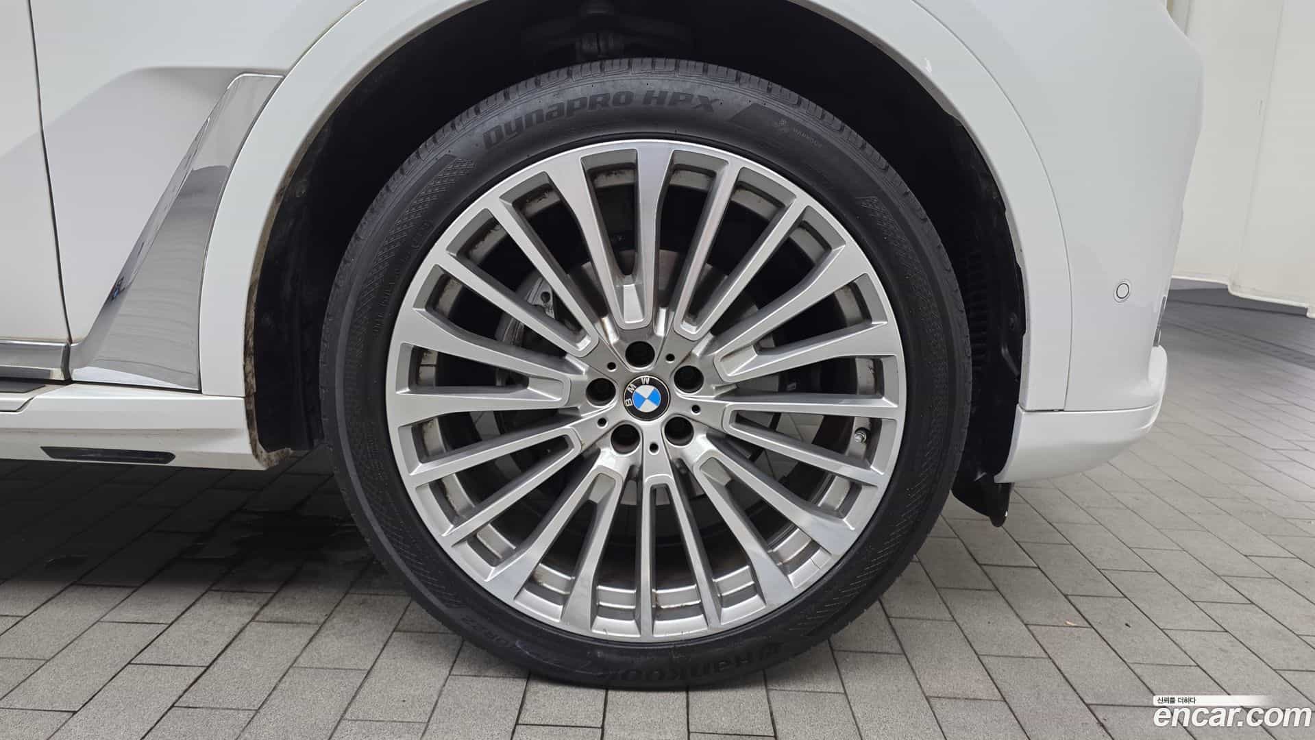 X7 BMW 2021.4-OUTER-031