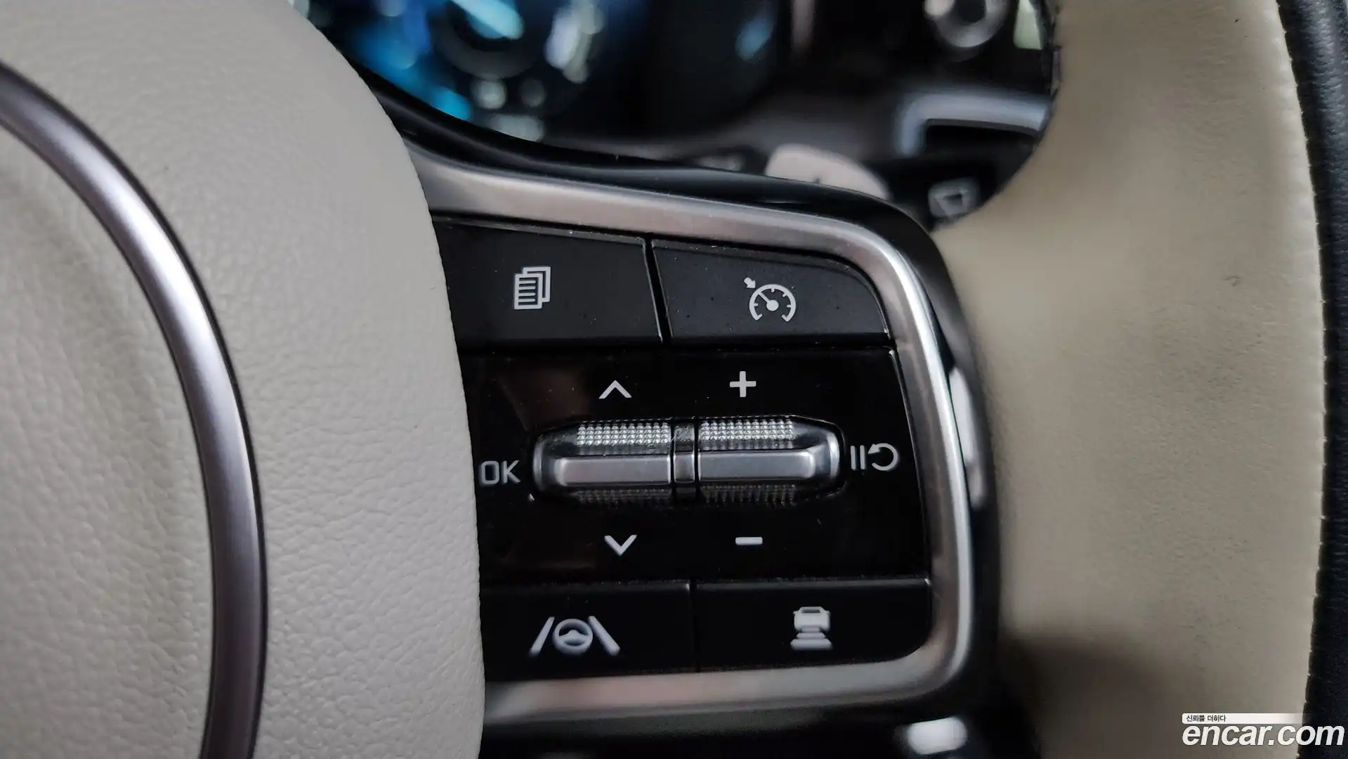 Sorento Kia 2023.6-OPTION-017