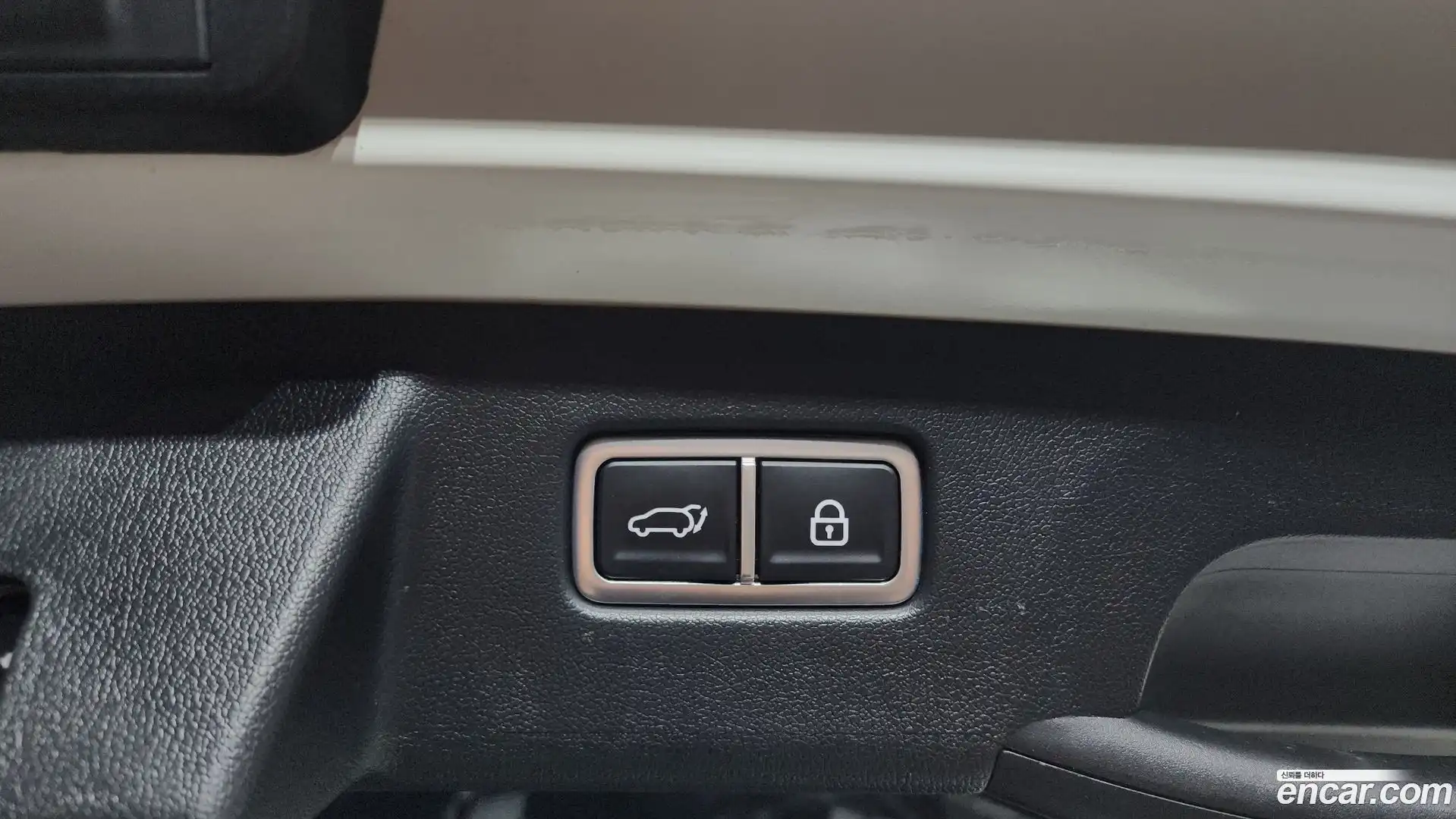 Sorento Kia 2023.6-OPTION-018