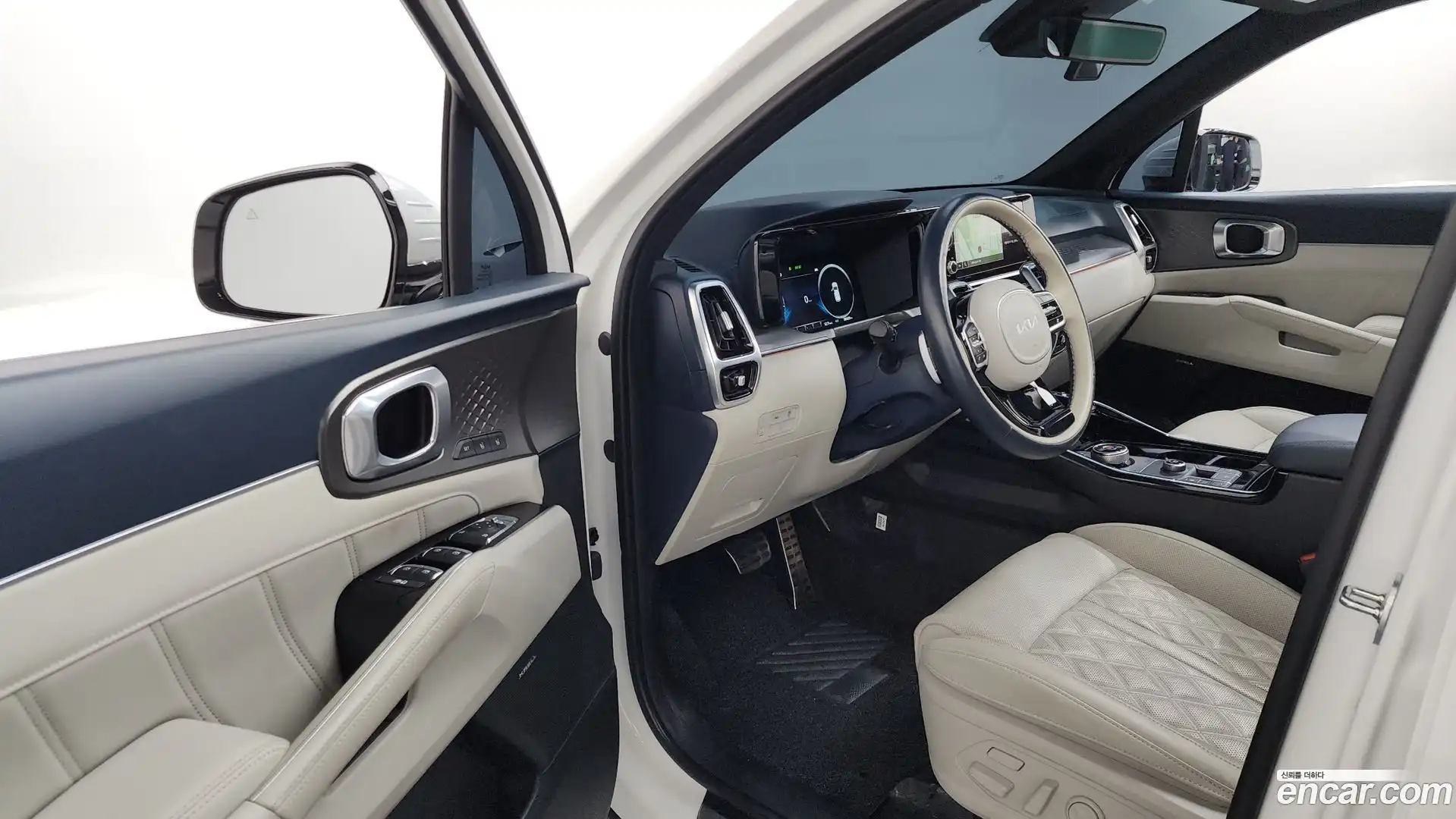 Sorento Kia 2023.6-OPTION-024