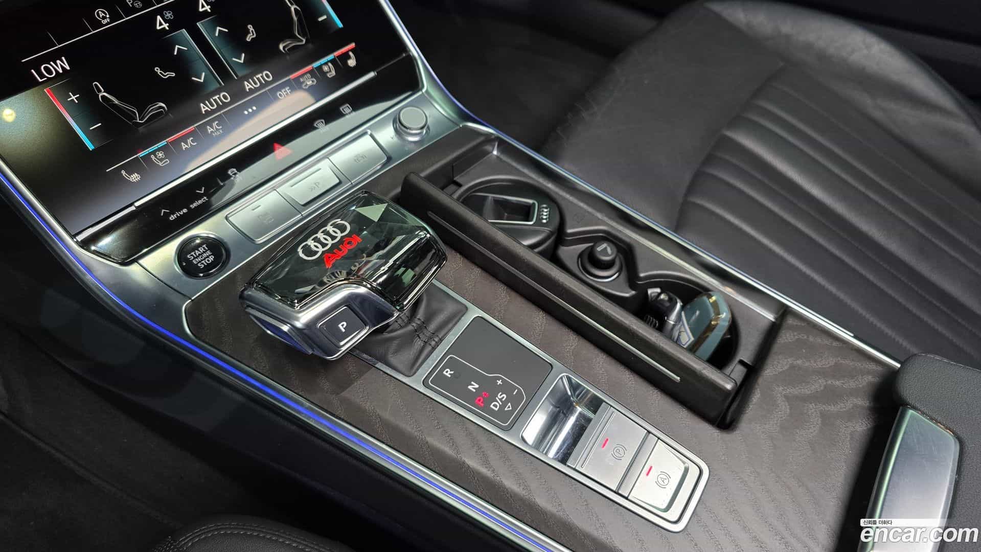 A6 Audi 2022.1-INNER-009