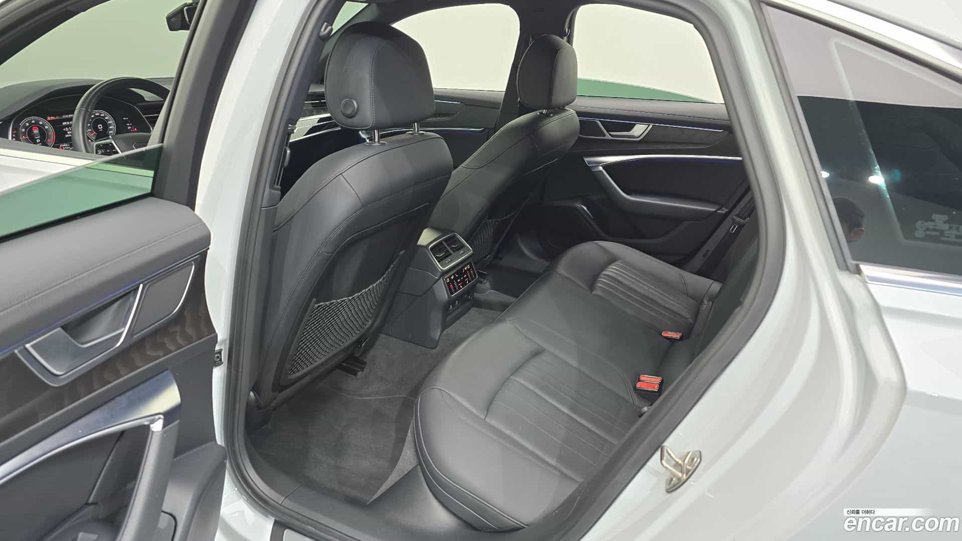 A6 Audi 2022.1-OPTION-015