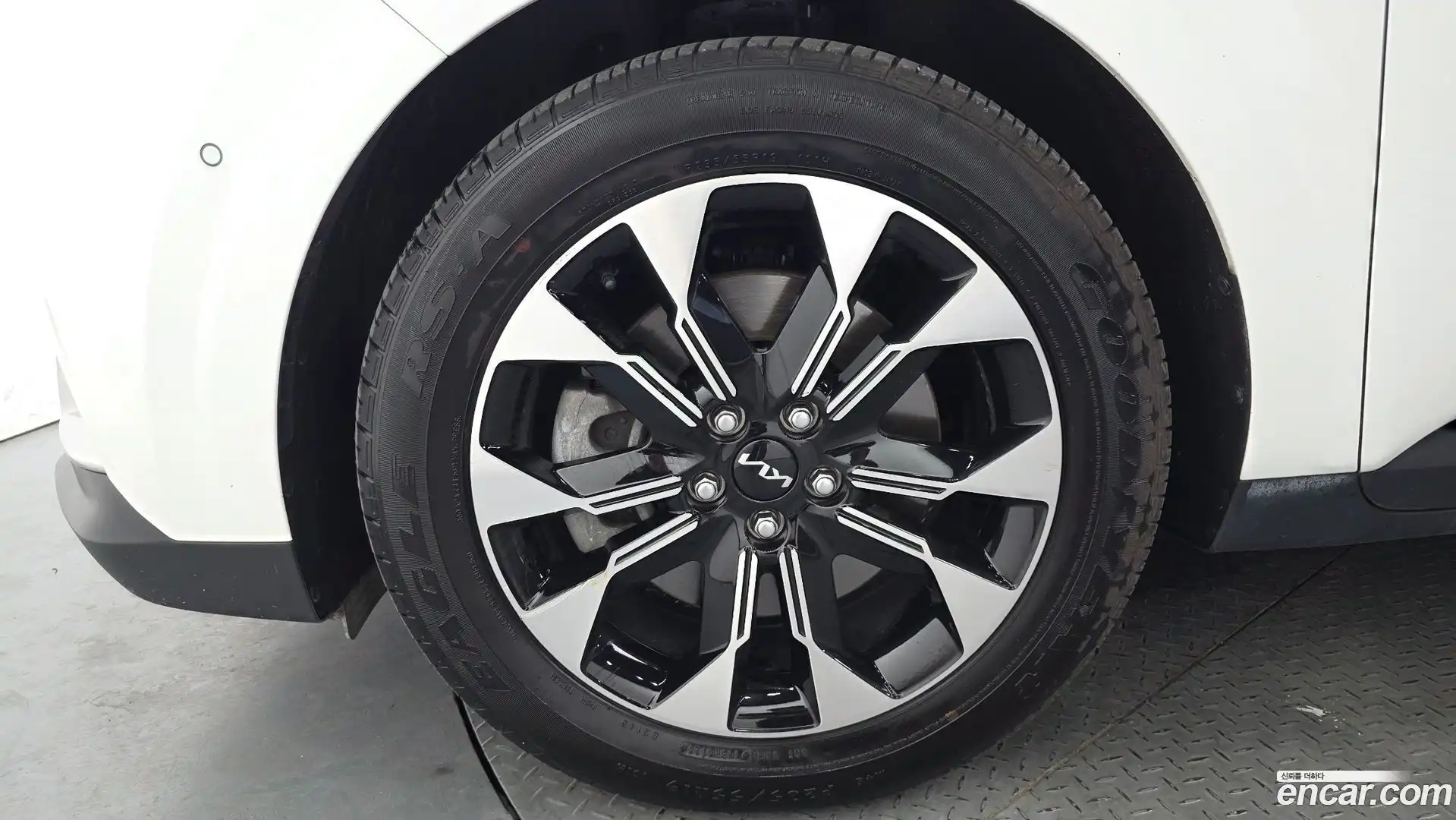 Canival Kia 2023.4-OUTER-005