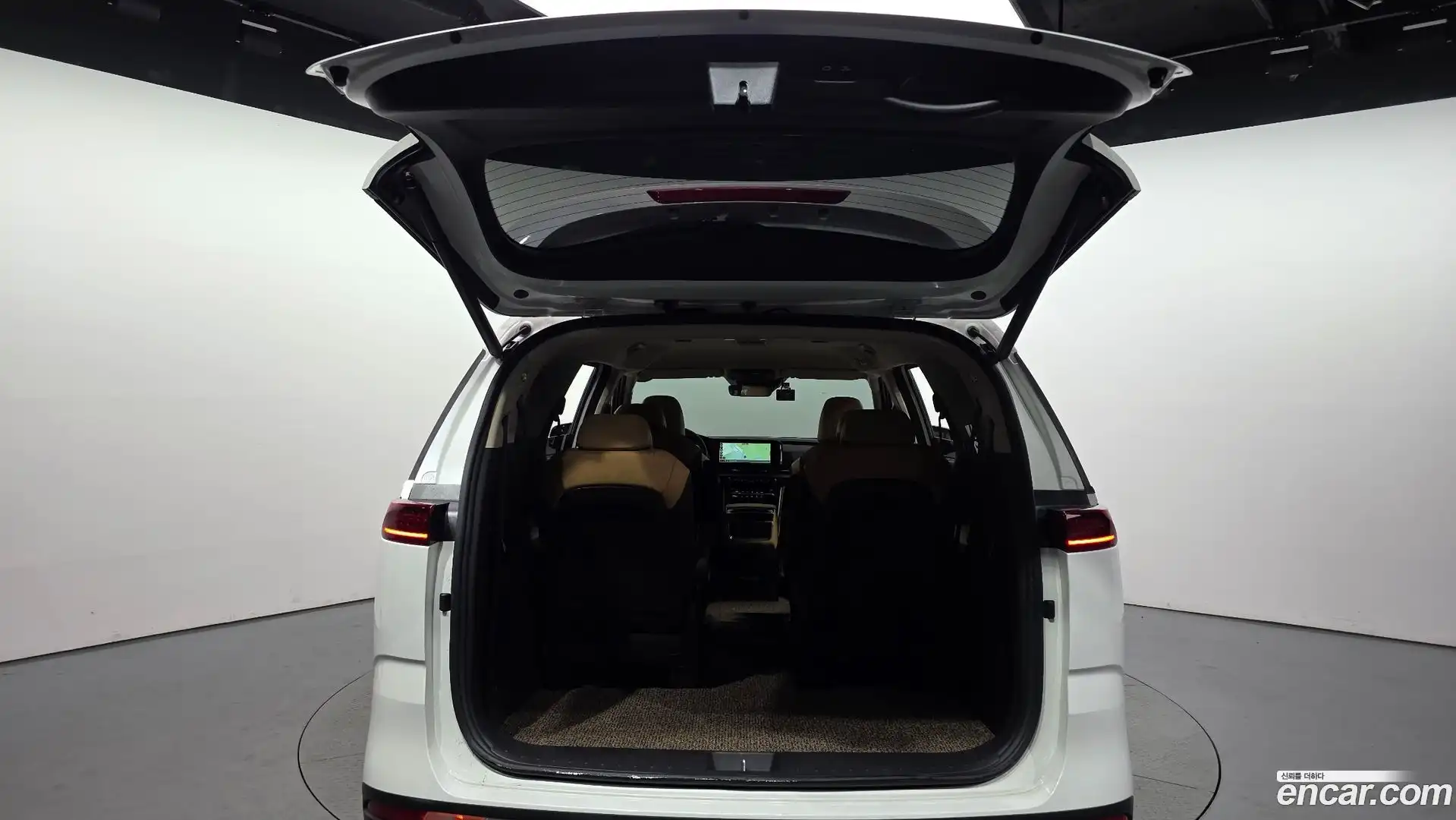 Canival Kia 2023.4-OPTION-021