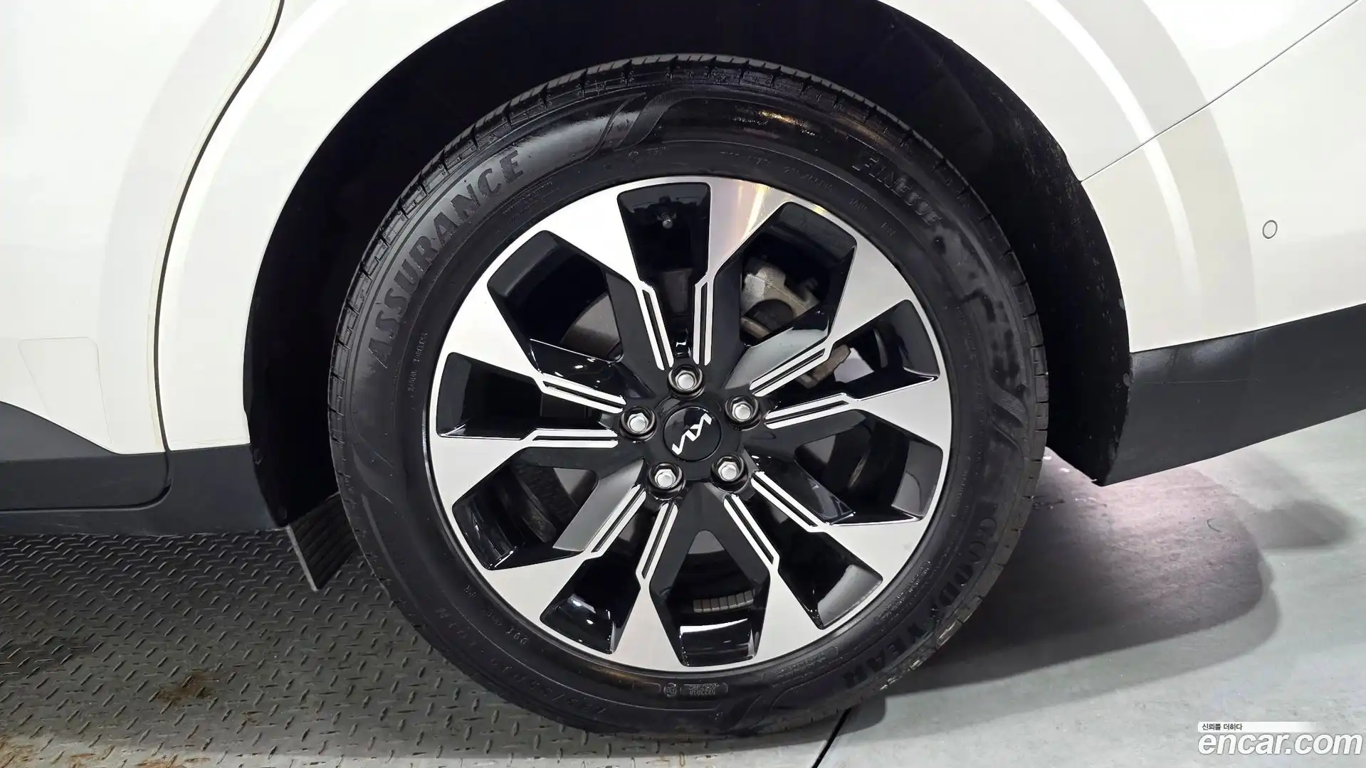 Canival Kia 2023.4-OUTER-031