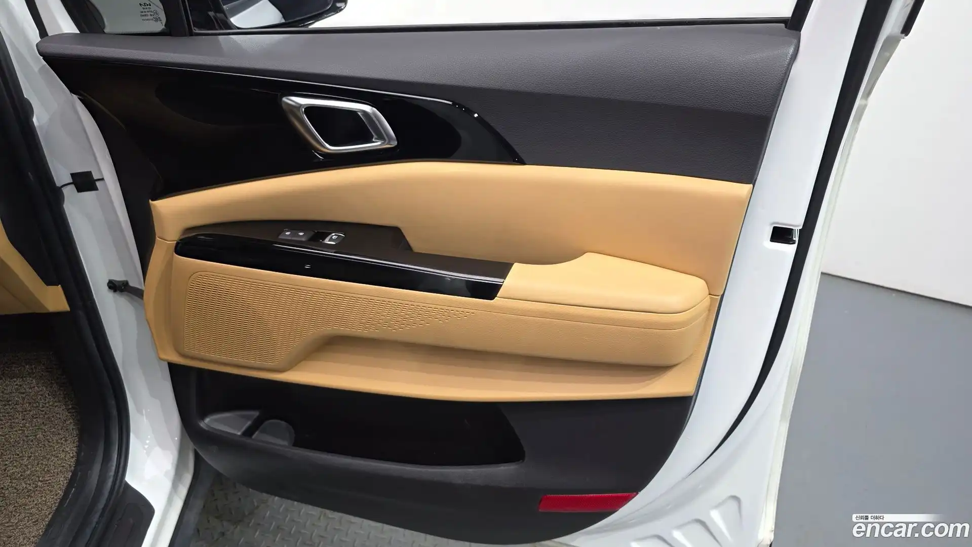 Canival Kia 2023.4-INNER-035