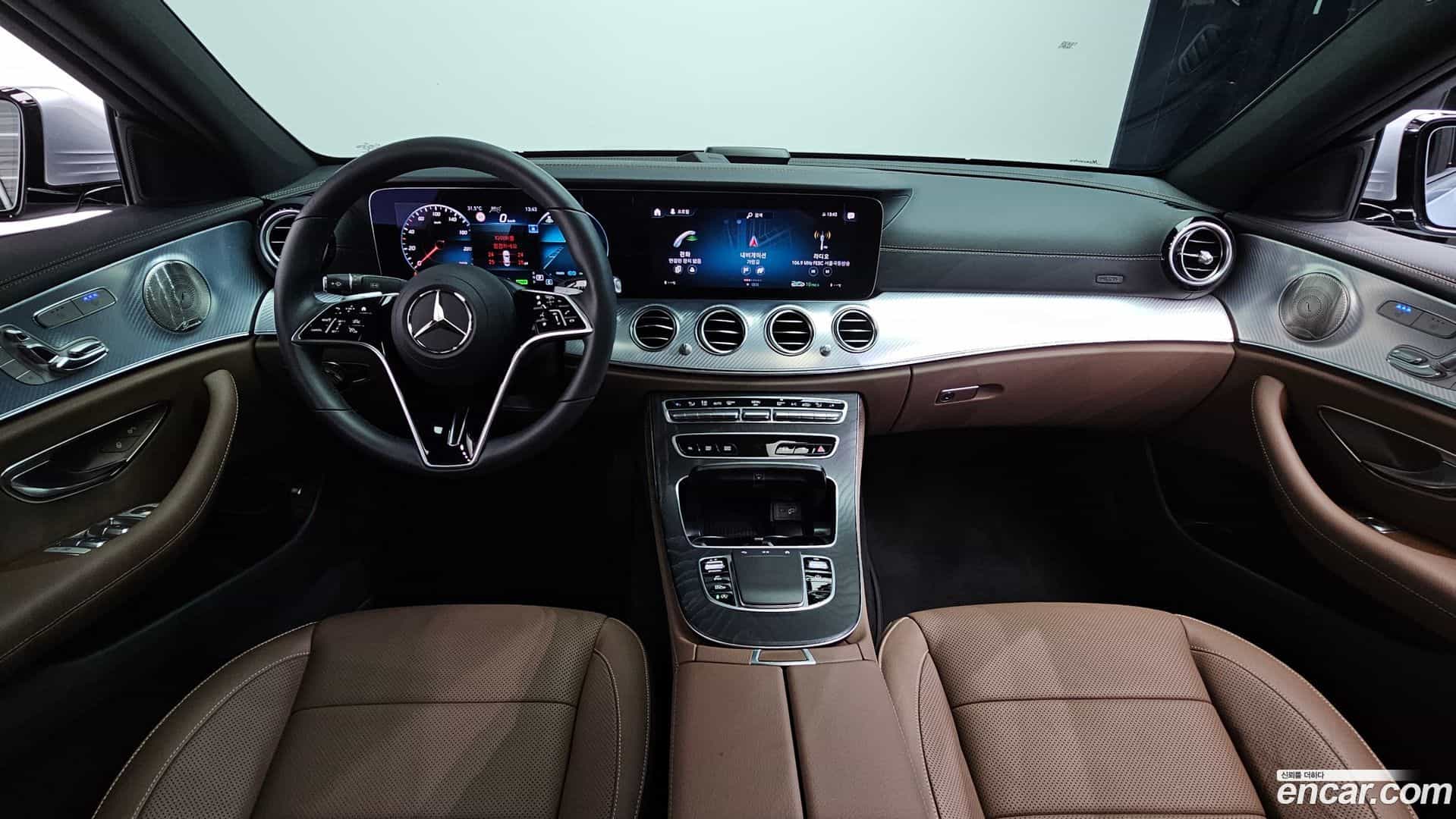 E-Class Mercedes-Benz 2021.6-INNER-007