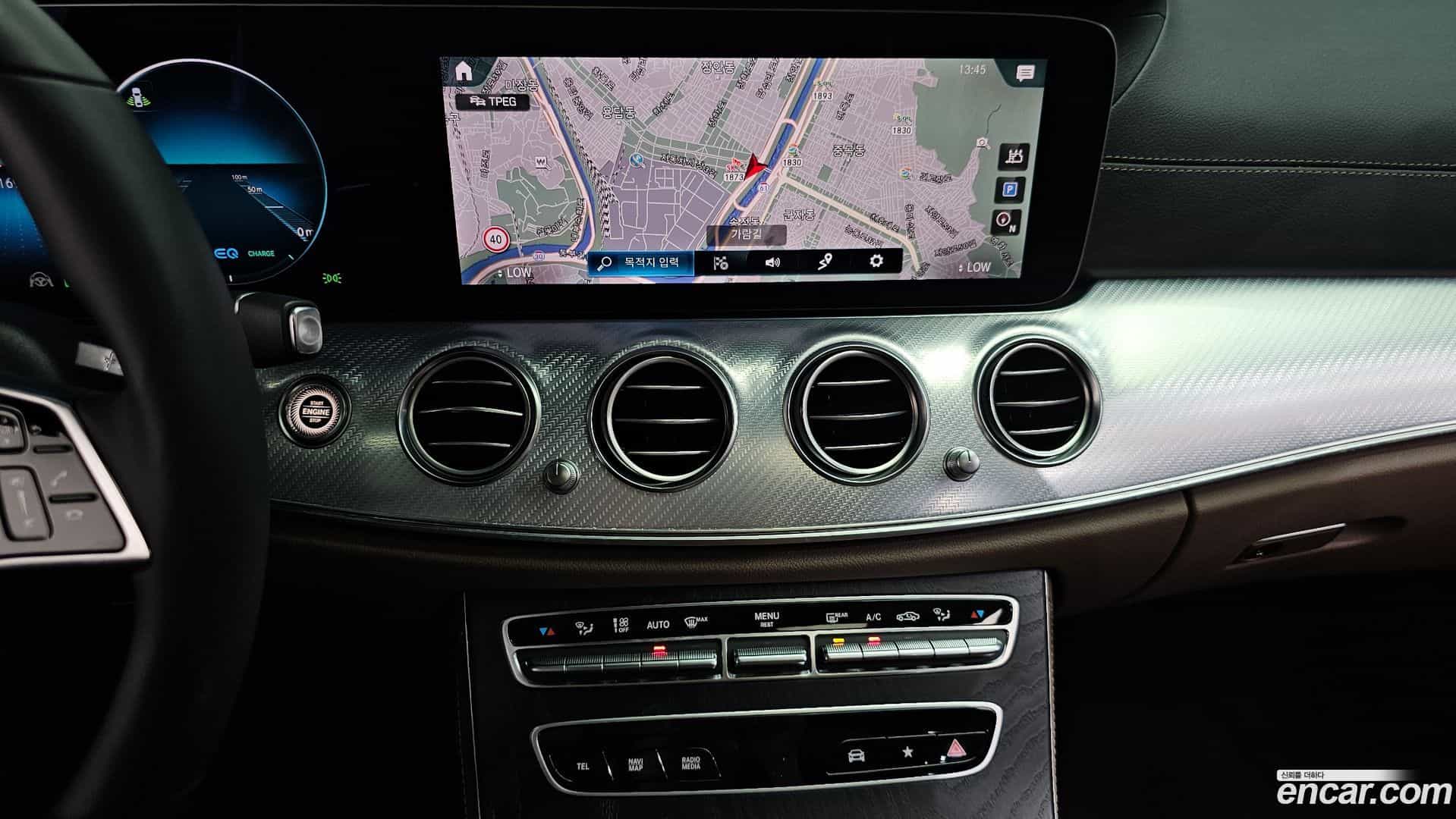 E-Class Mercedes-Benz 2021.6-OPTION-019