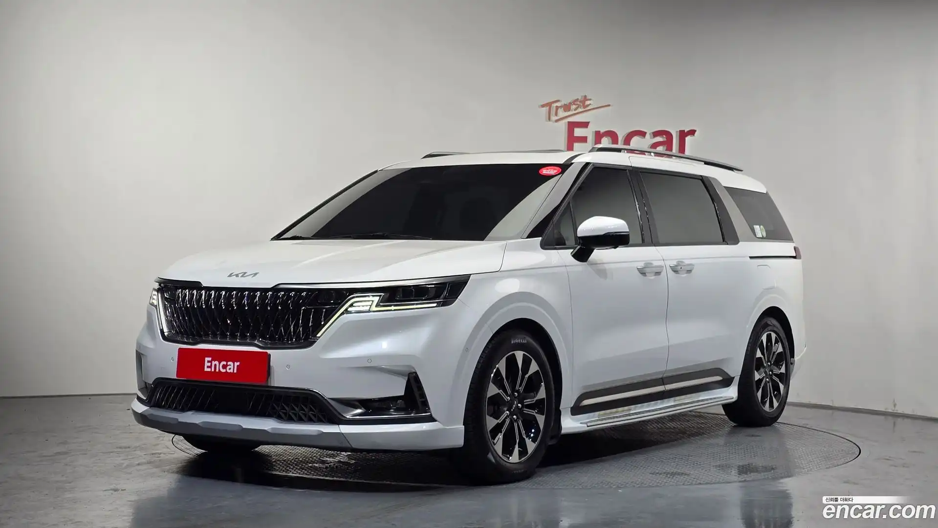 Canival Kia 2023.2-OUTER-001