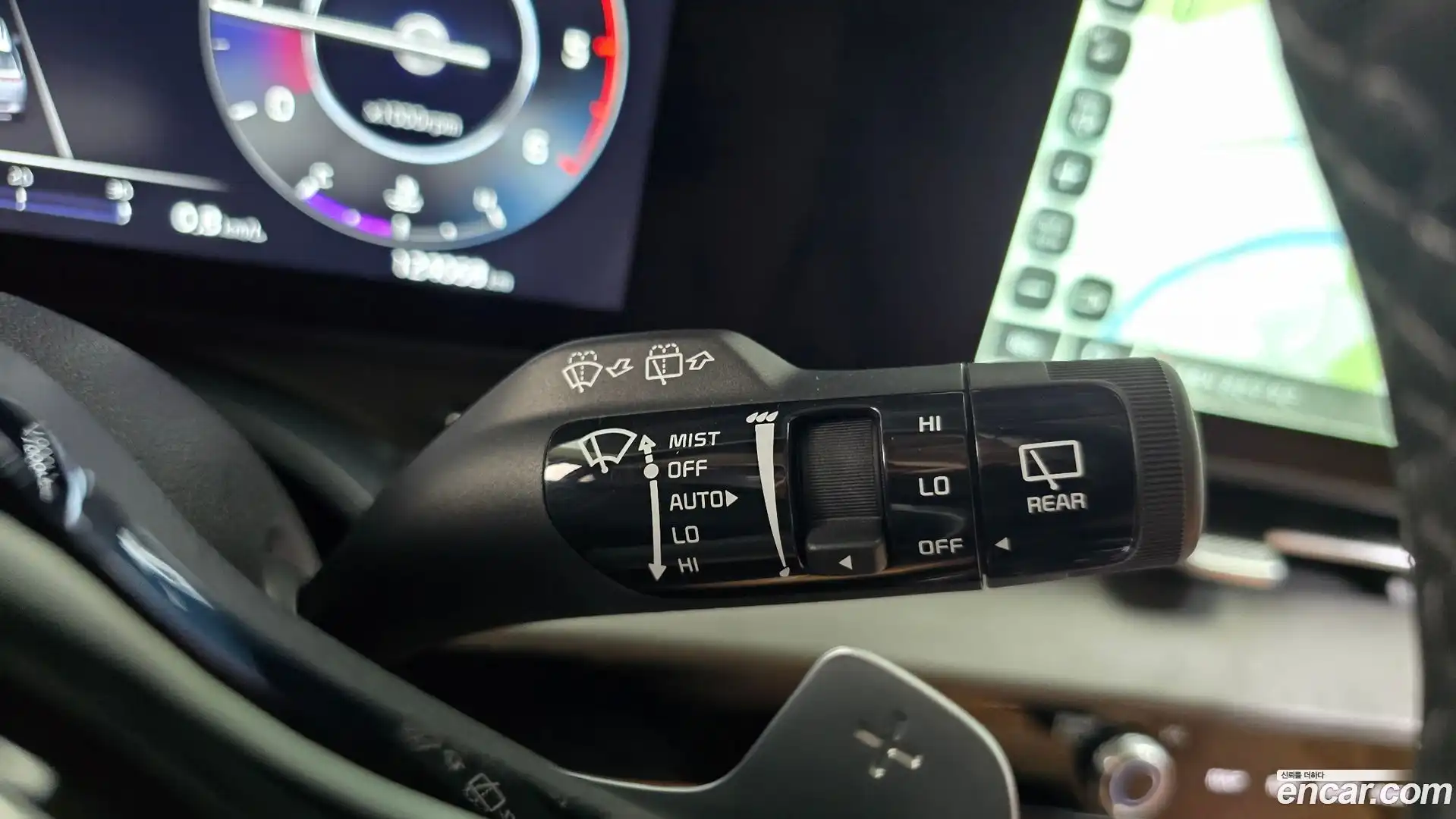 Canival Kia 2023.2-OPTION-042
