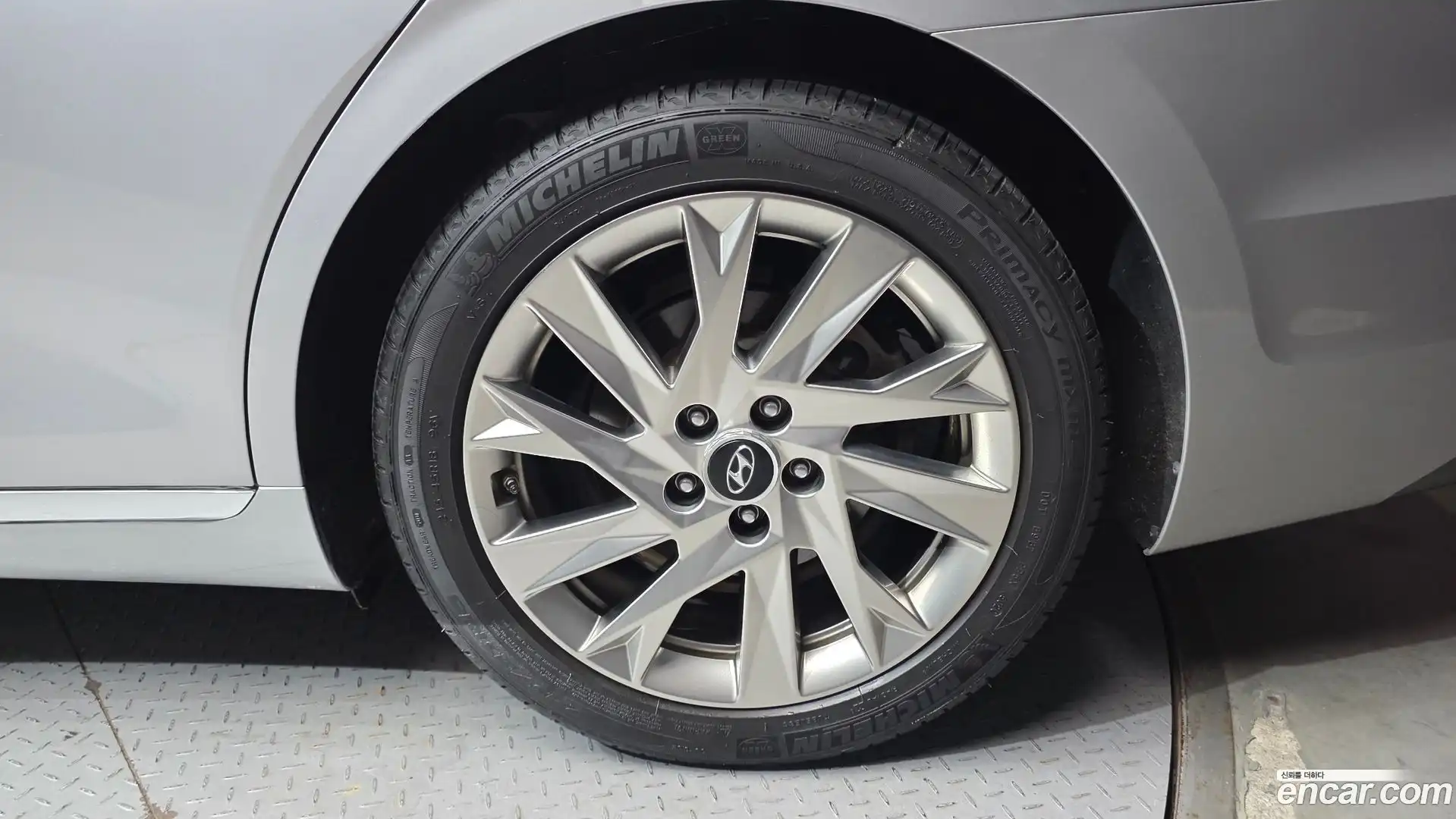 Grandeur Hyundai 2021.4-OUTER-031