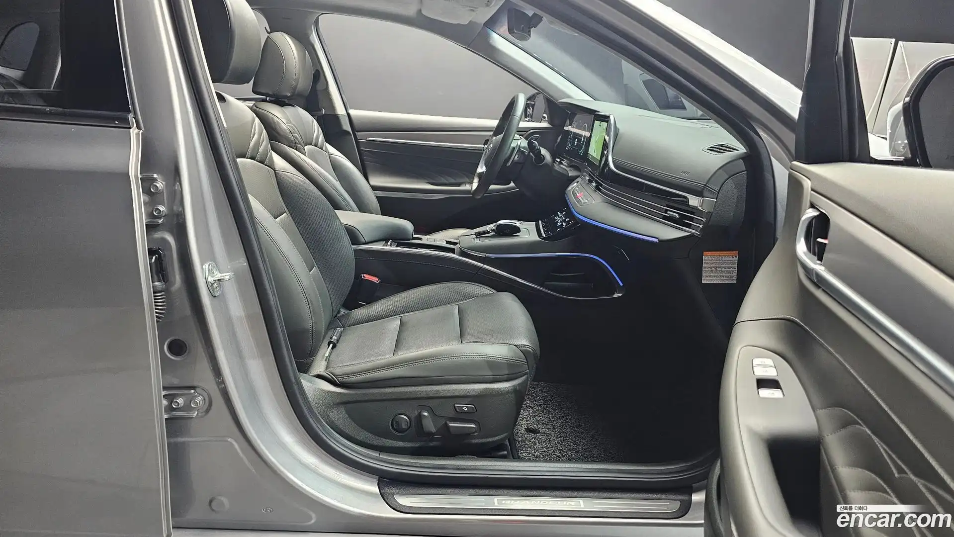 Grandeur Hyundai 2021.4-INNER-036