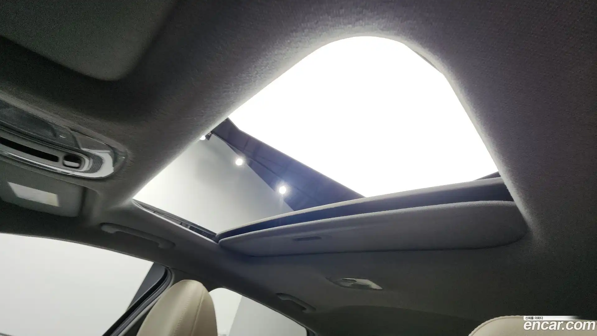 AVANTE Hyundai 2024.6-OPTION-021