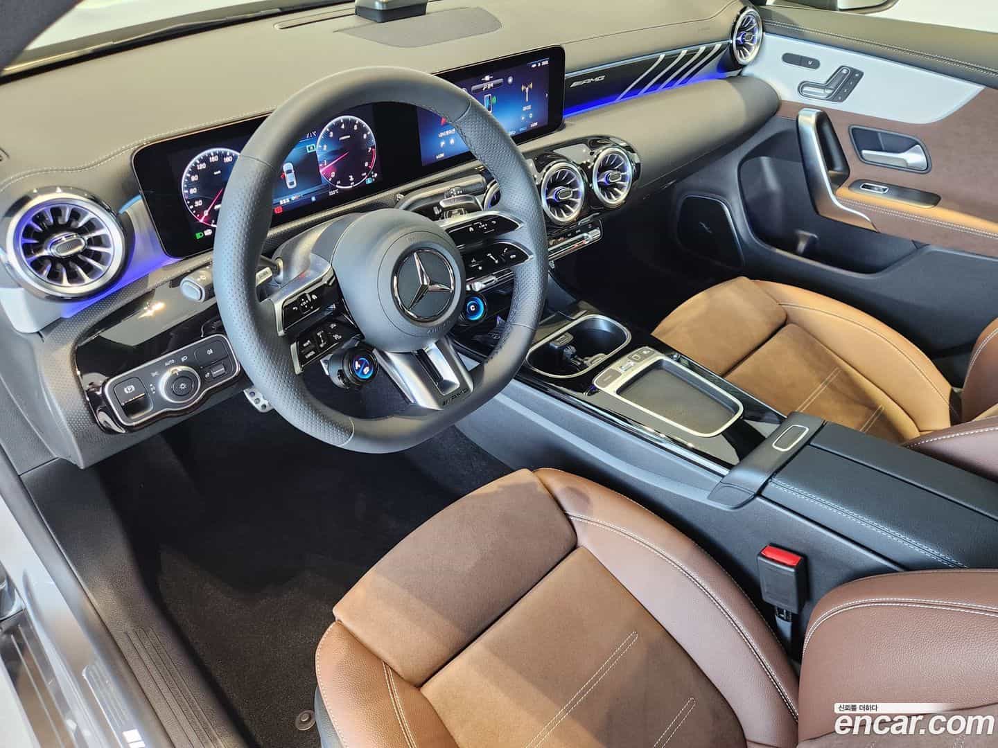 CLA-Class Mercedes-Benz 2025.11-OPTION-016
