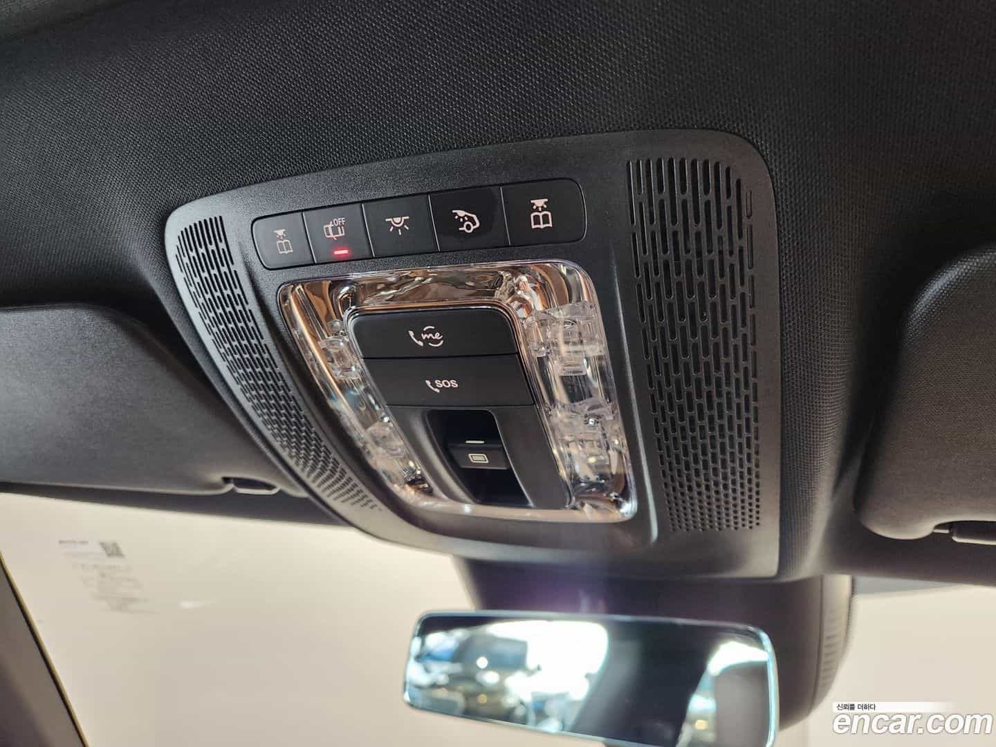 CLA-Class Mercedes-Benz 2025.11-OPTION-024