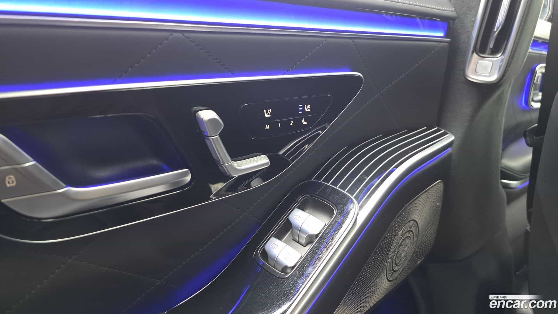 S-Class Mercedes-Benz 2023.8-OPTION-023