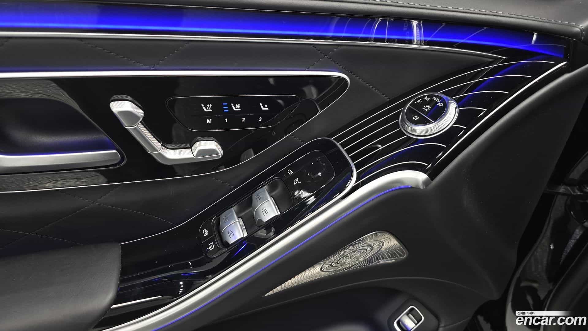 S-Class Mercedes-Benz 2023.8-OPTION-043