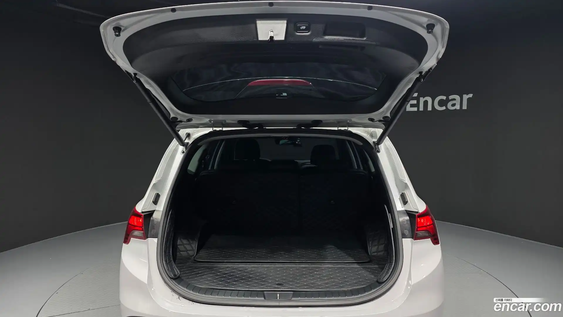 Santafe Hyundai 2022.2-OPTION-024