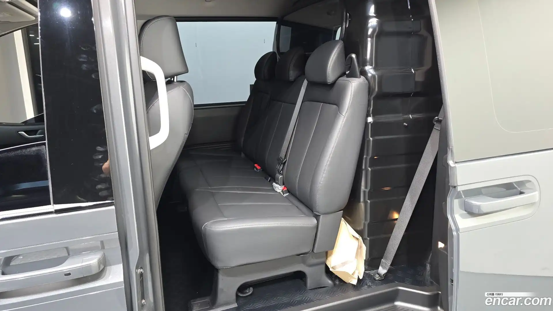 Staria Hyundai 2024.10-OPTION-015