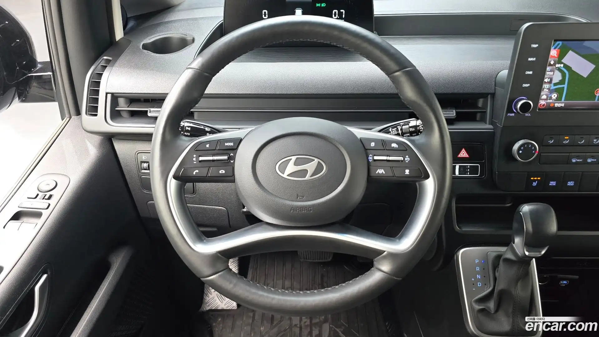 Staria Hyundai 2024.10-OPTION-017