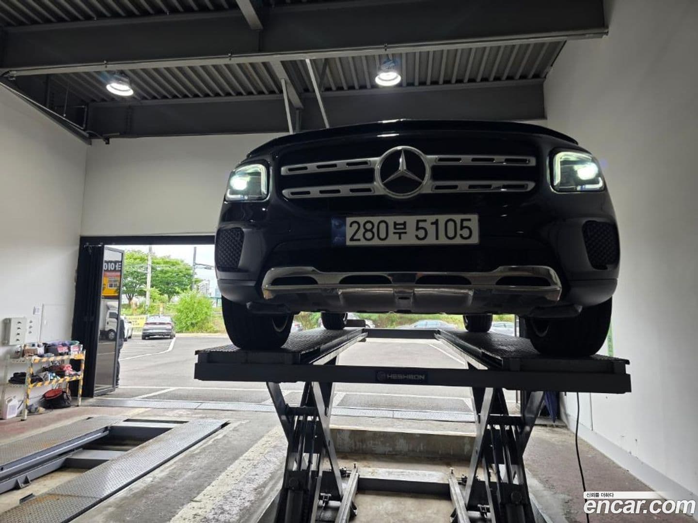 Main__Slider__Photo:GLB-Class Mercedes-Benz 2020.10-0