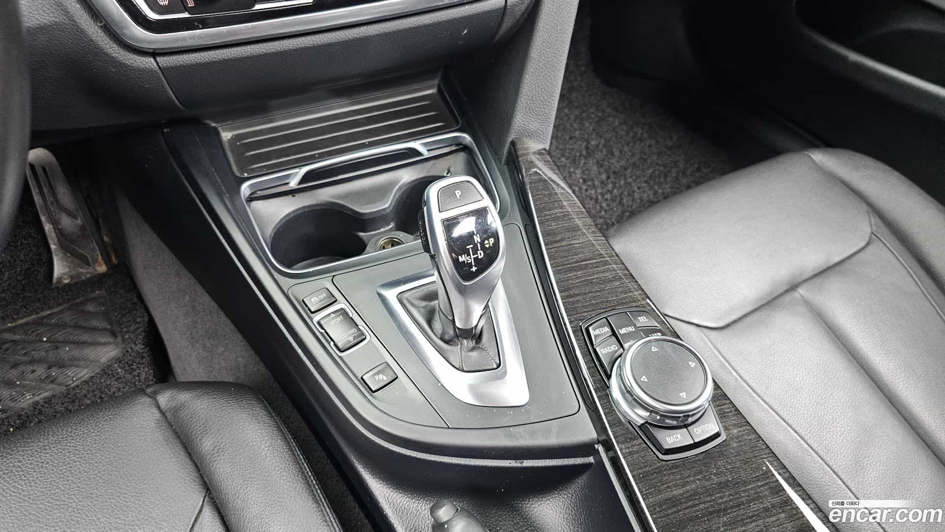 4-Series BMW 2016.5-INNER-009