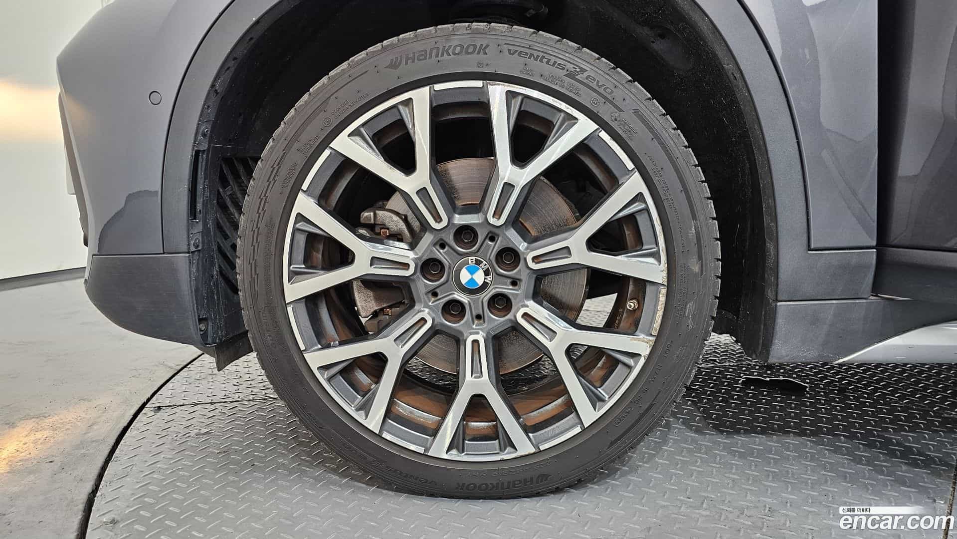X1 BMW 2022.7-OUTER-005