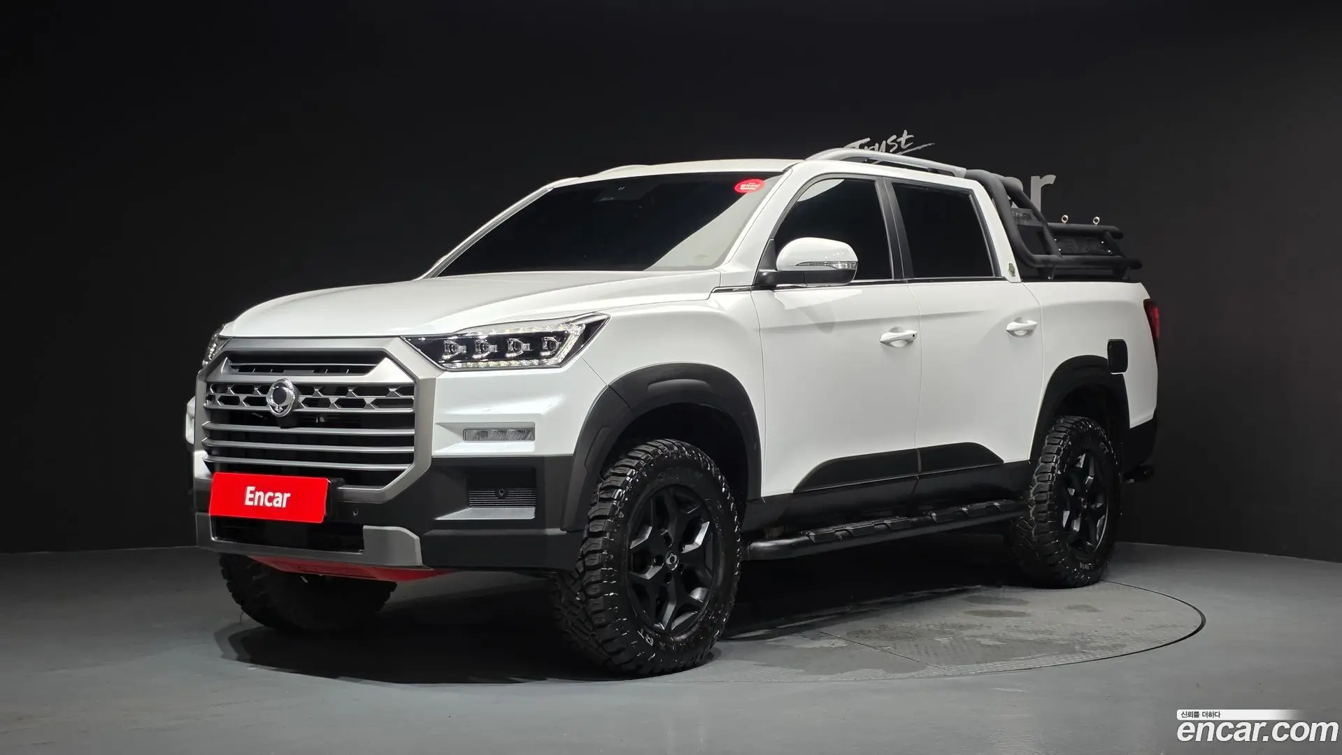 Main__Slider__Photo:Rexton KG Mobility 2023.6-0