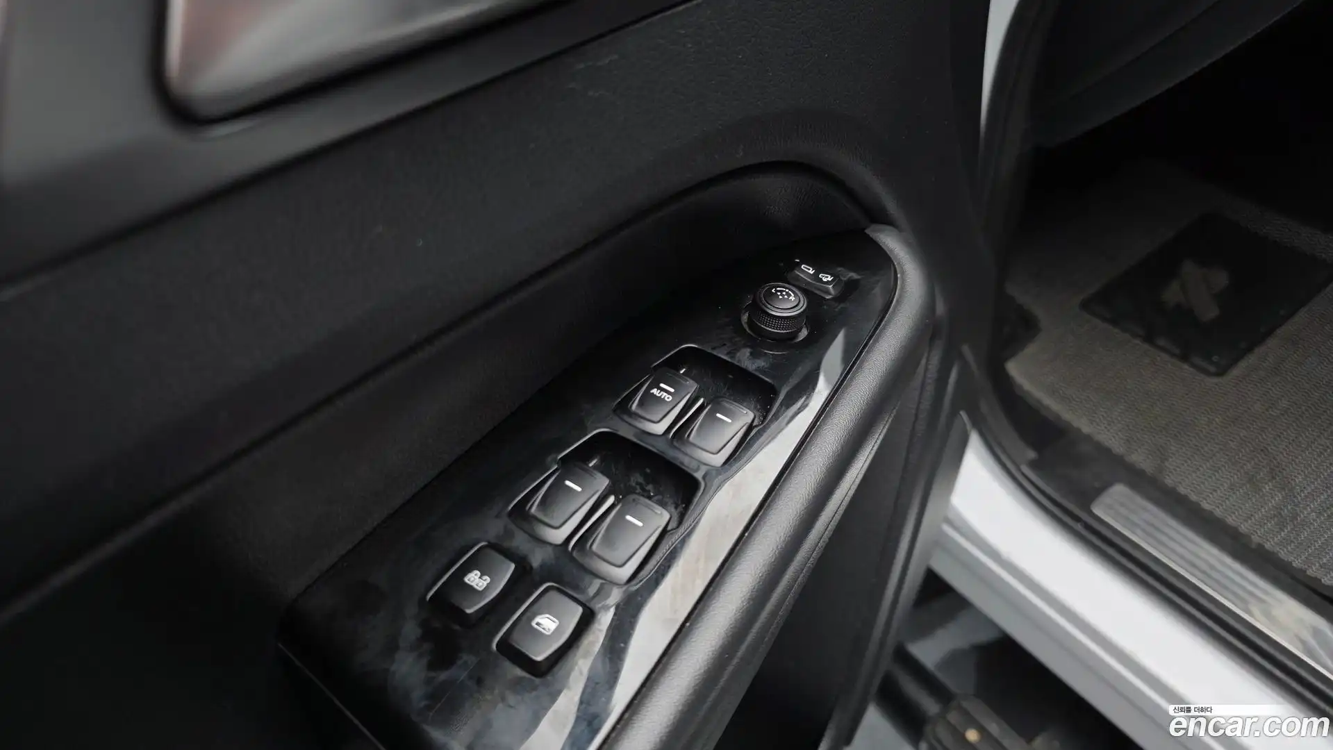 Rexton KG Mobility 2023.6-OPTION-047