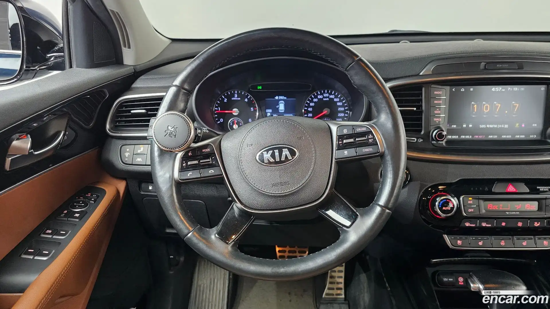 Sorento Kia 2018.11-OPTION-016