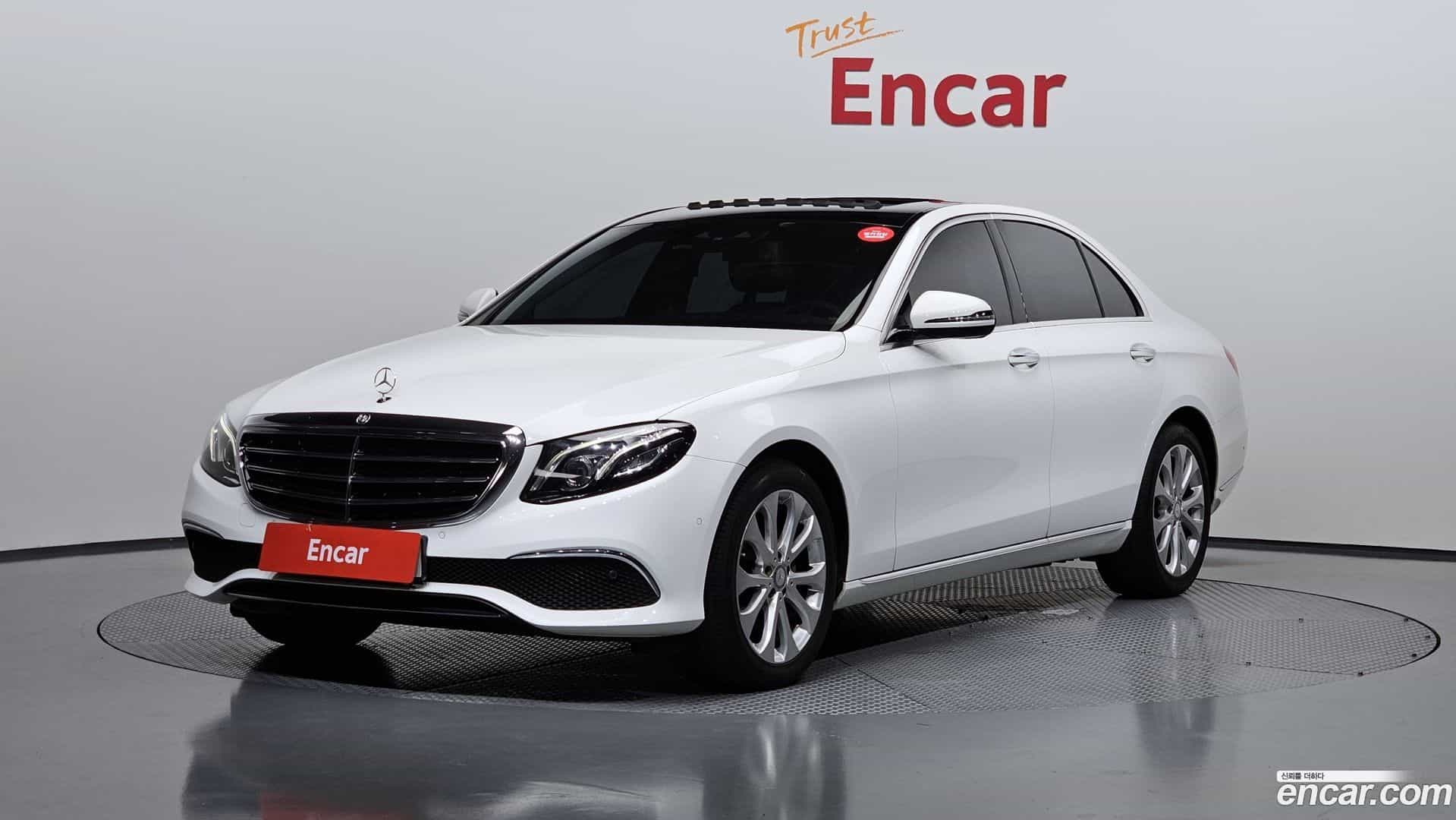 E-Class Mercedes-Benz 2016.10-OUTER-001