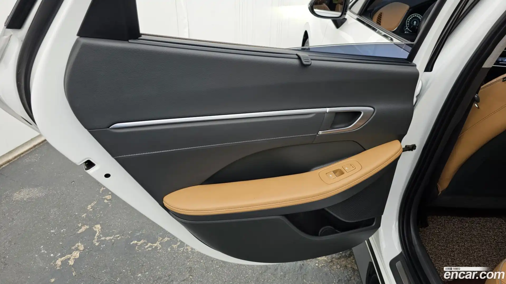 Sonata Hyundai 2019.4-INNER-035