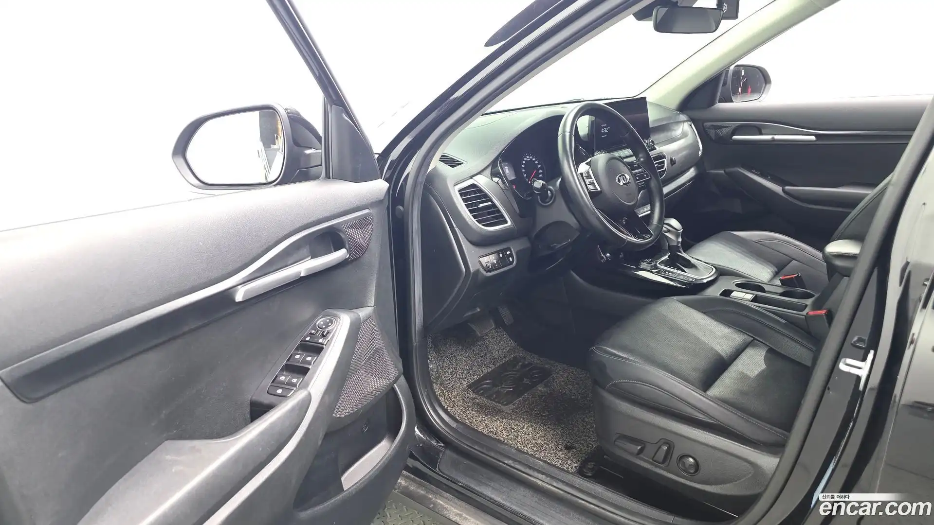 Seltos Kia 2020.10-INNER-010