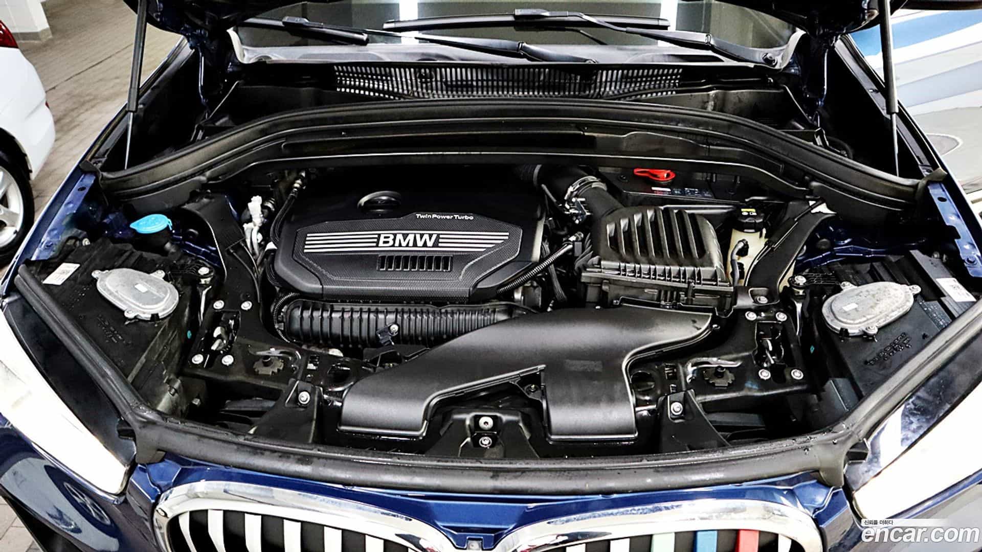 X1 BMW 2021.10-OUTER-006