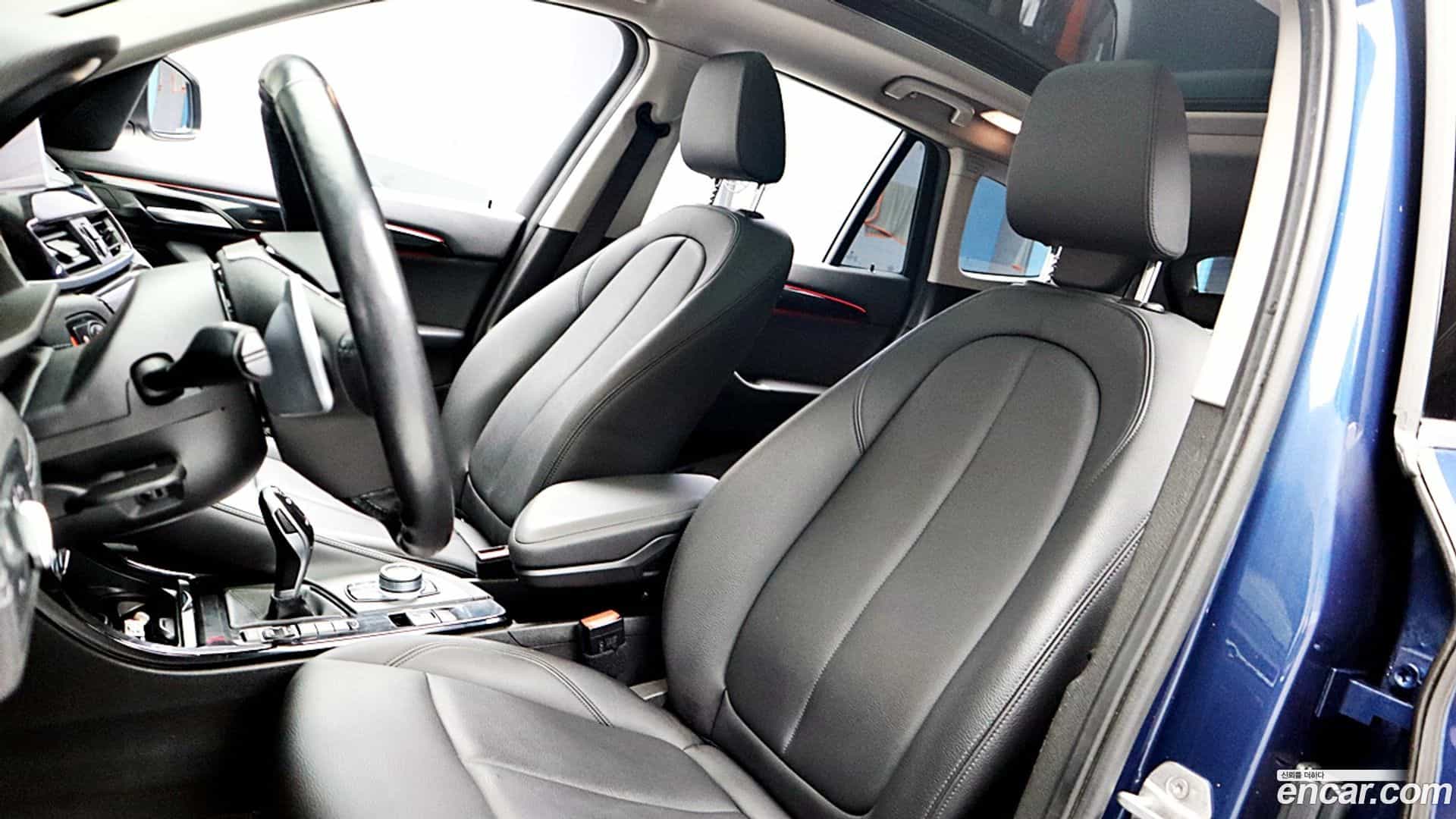 X1 BMW 2021.10-INNER-010