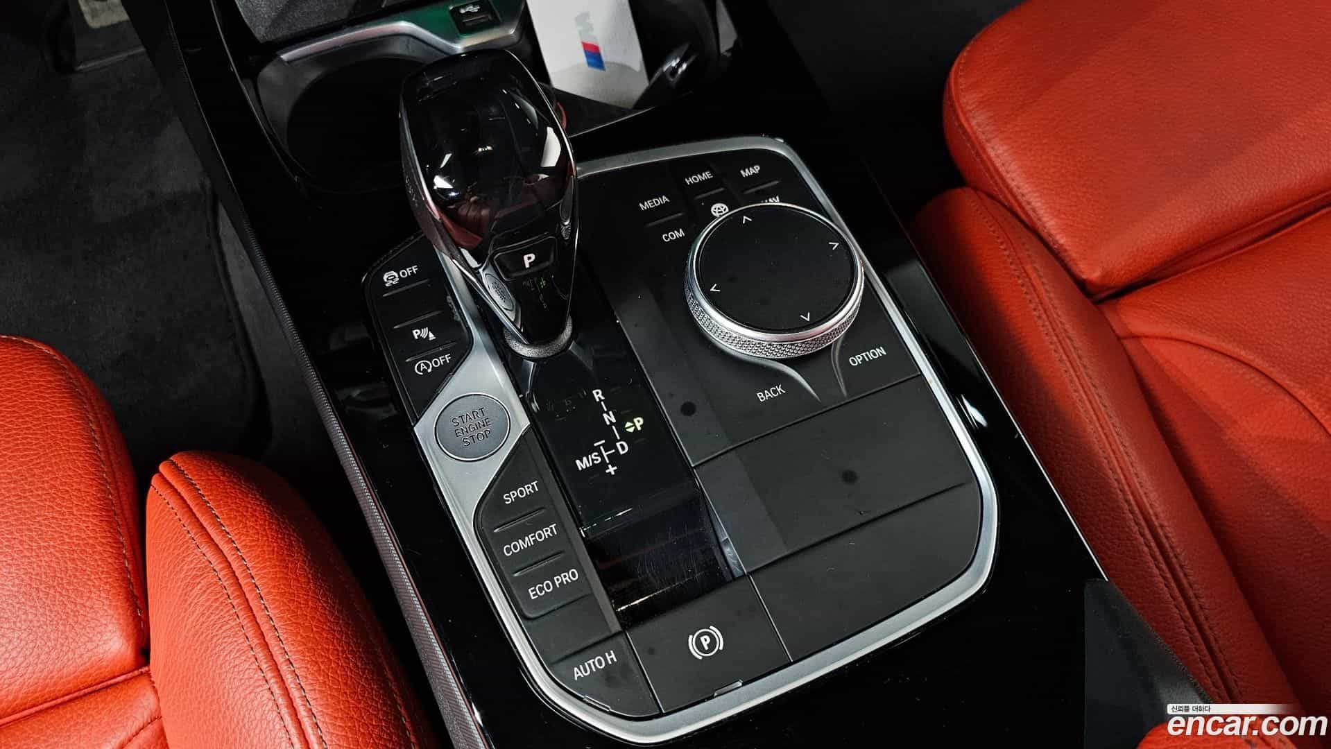 2-Series BMW 2021.7-INNER-009