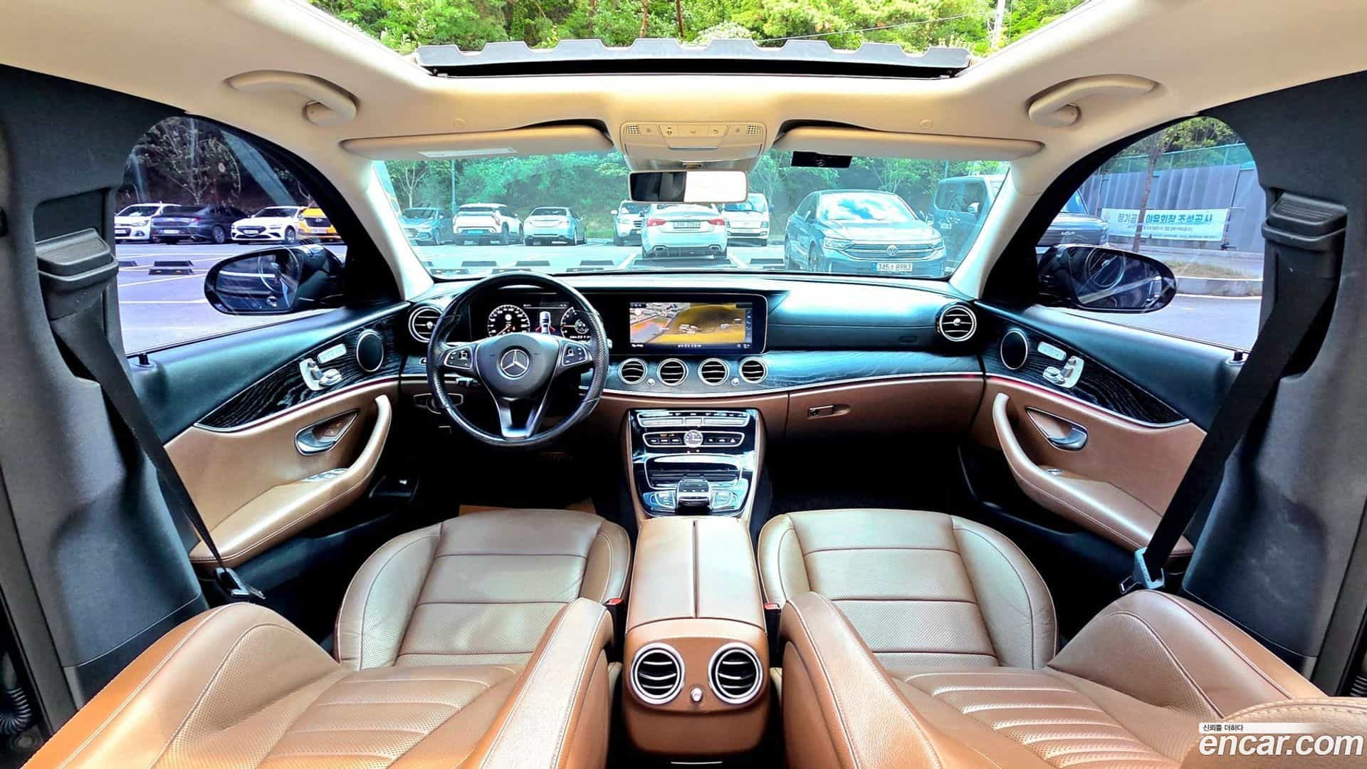 E-Class Mercedes-Benz 2017.4-INNER-007