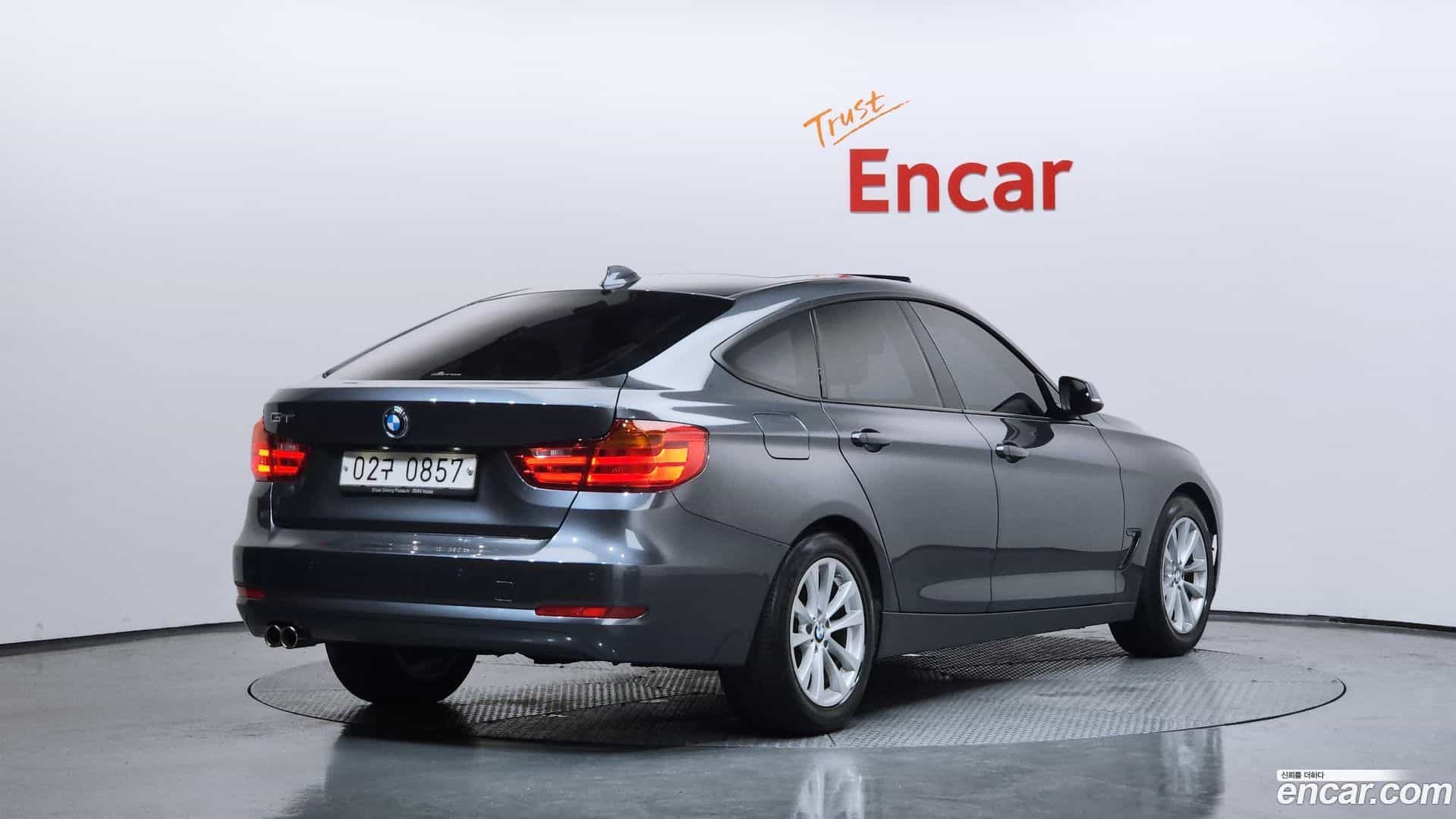 Gran Turismo BMW 2016.3-OUTER-002