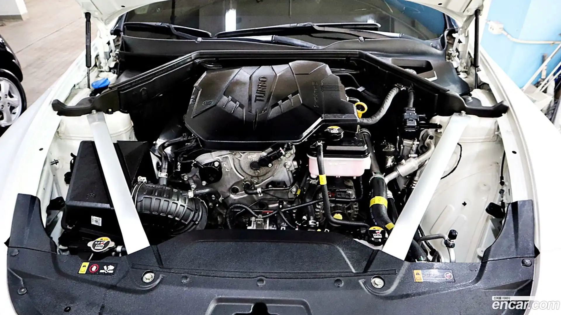 Stinger Kia 2023.2-OUTER-006