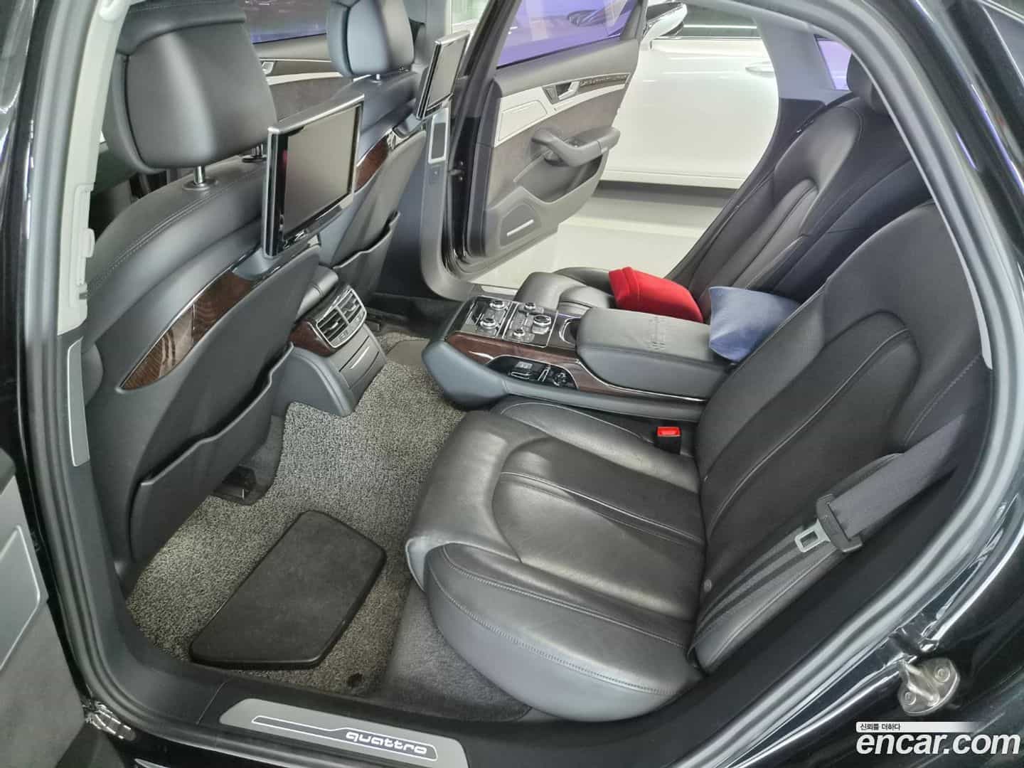 A8 Audi 2015.10-INNER-009